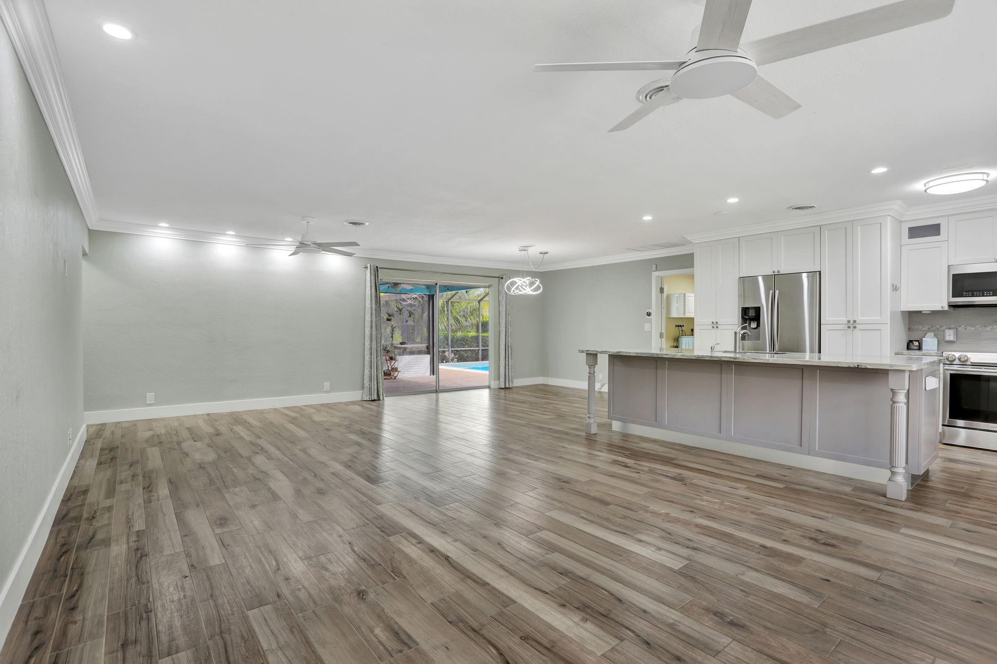 530 NW 43rd Avenue