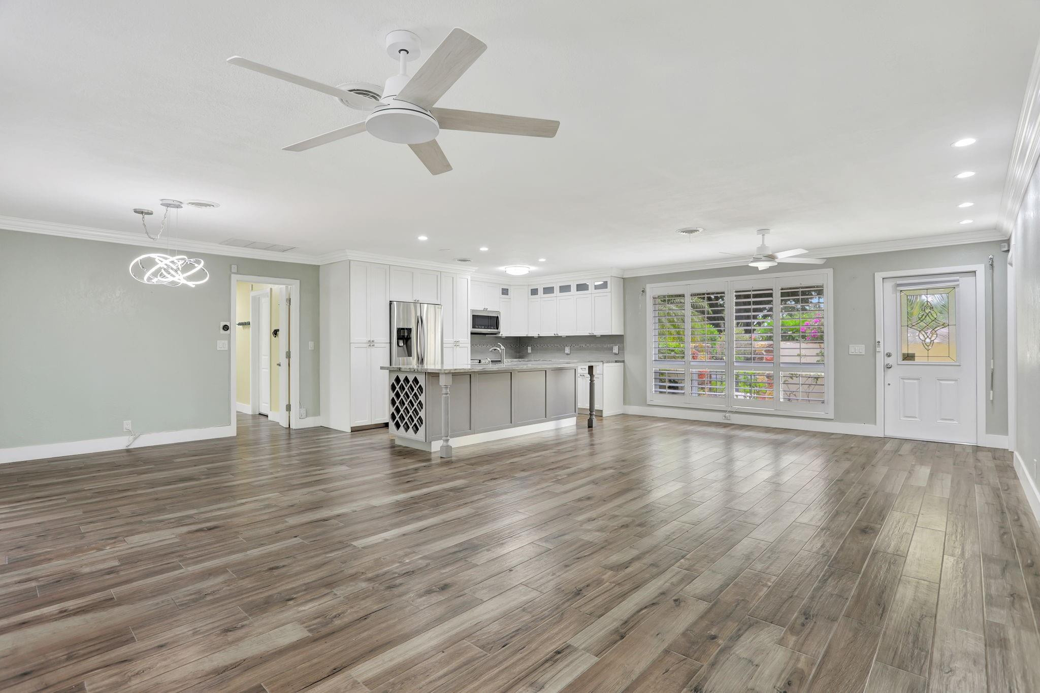 530 NW 43rd Avenue