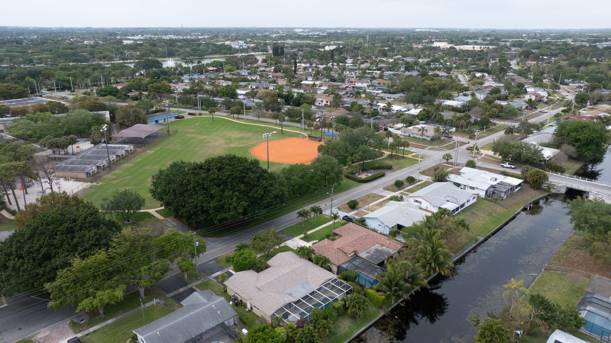 530 NW 43rd Avenue