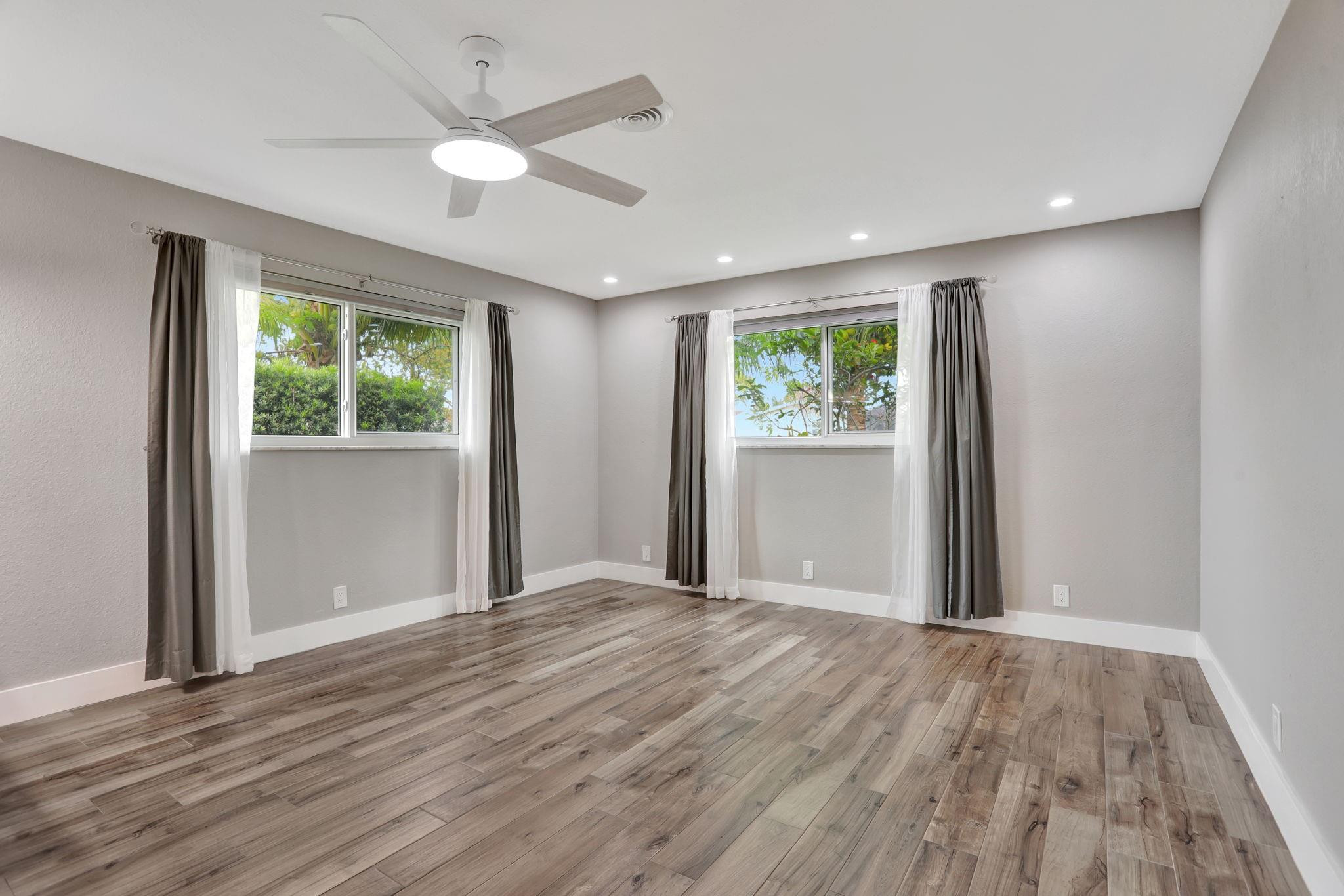 530 NW 43rd Avenue