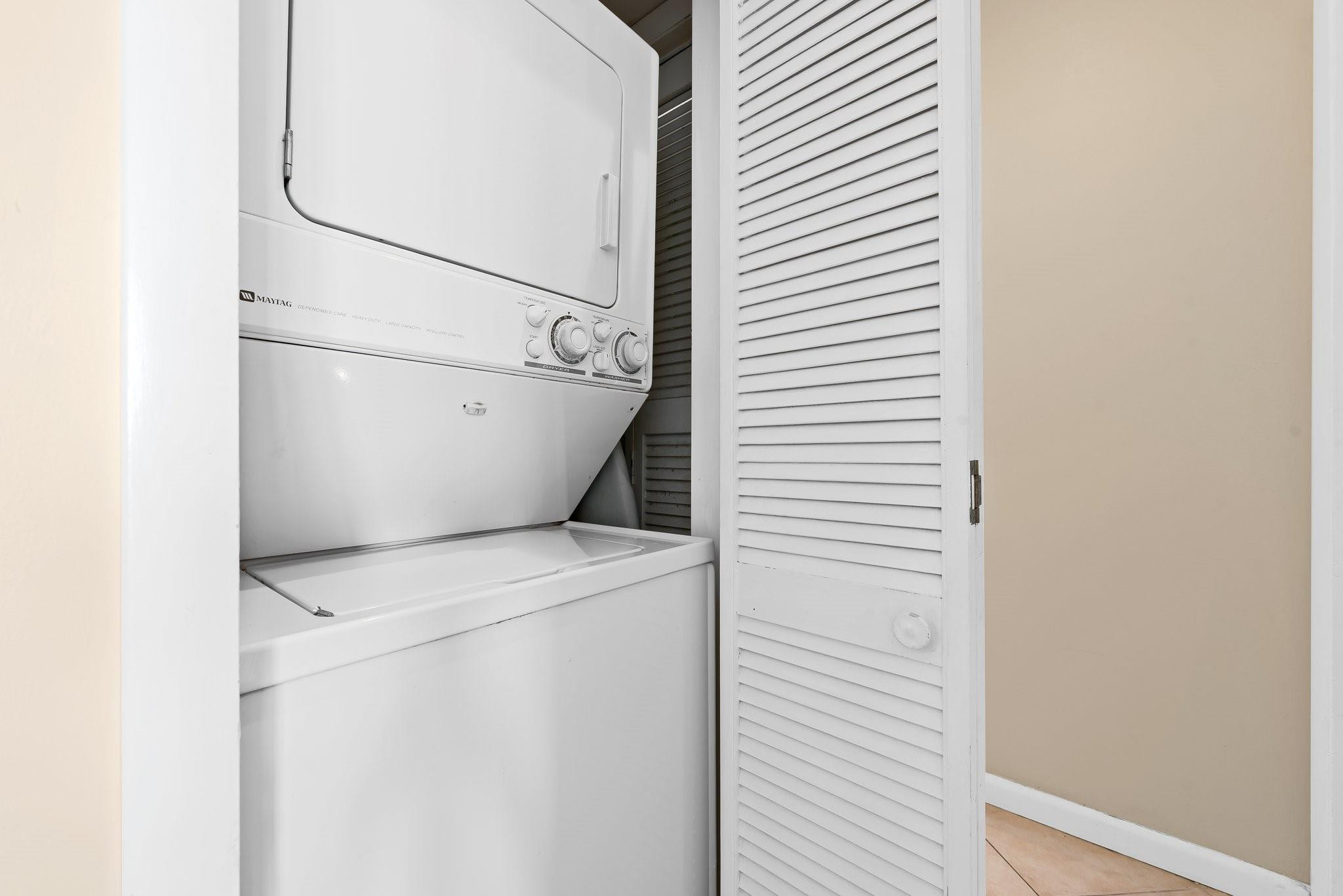 1 Las Olas Circle 115