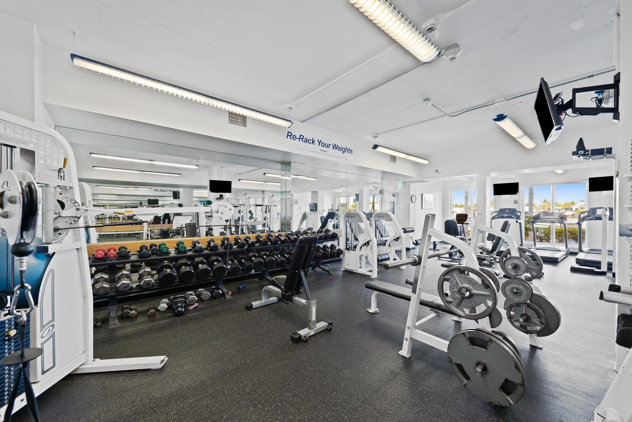 1 Las Olas Circle 115