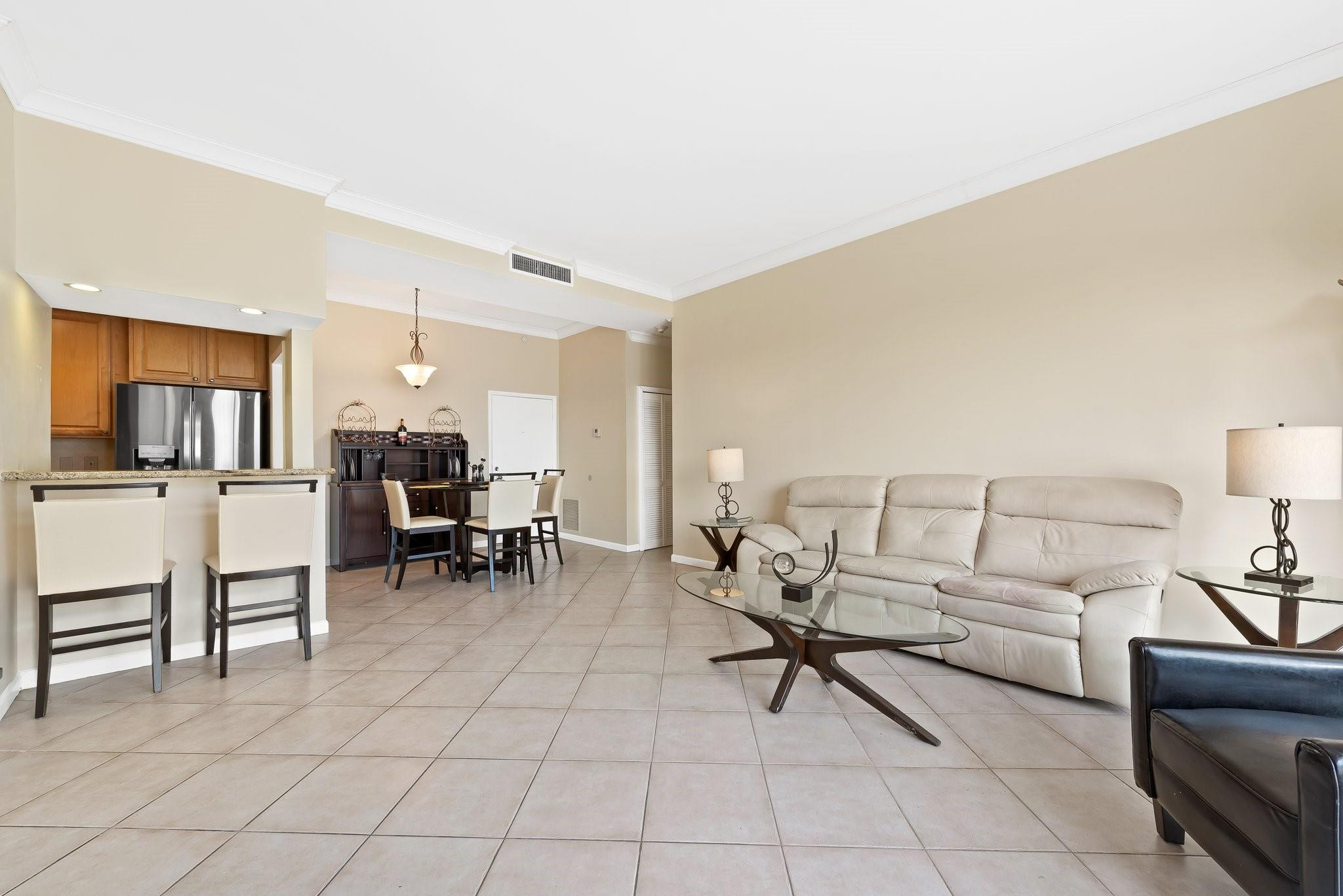 1 Las Olas Circle 115