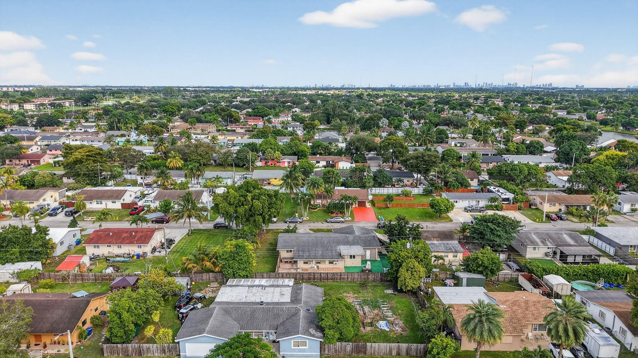 1910 SW 98th Terrace