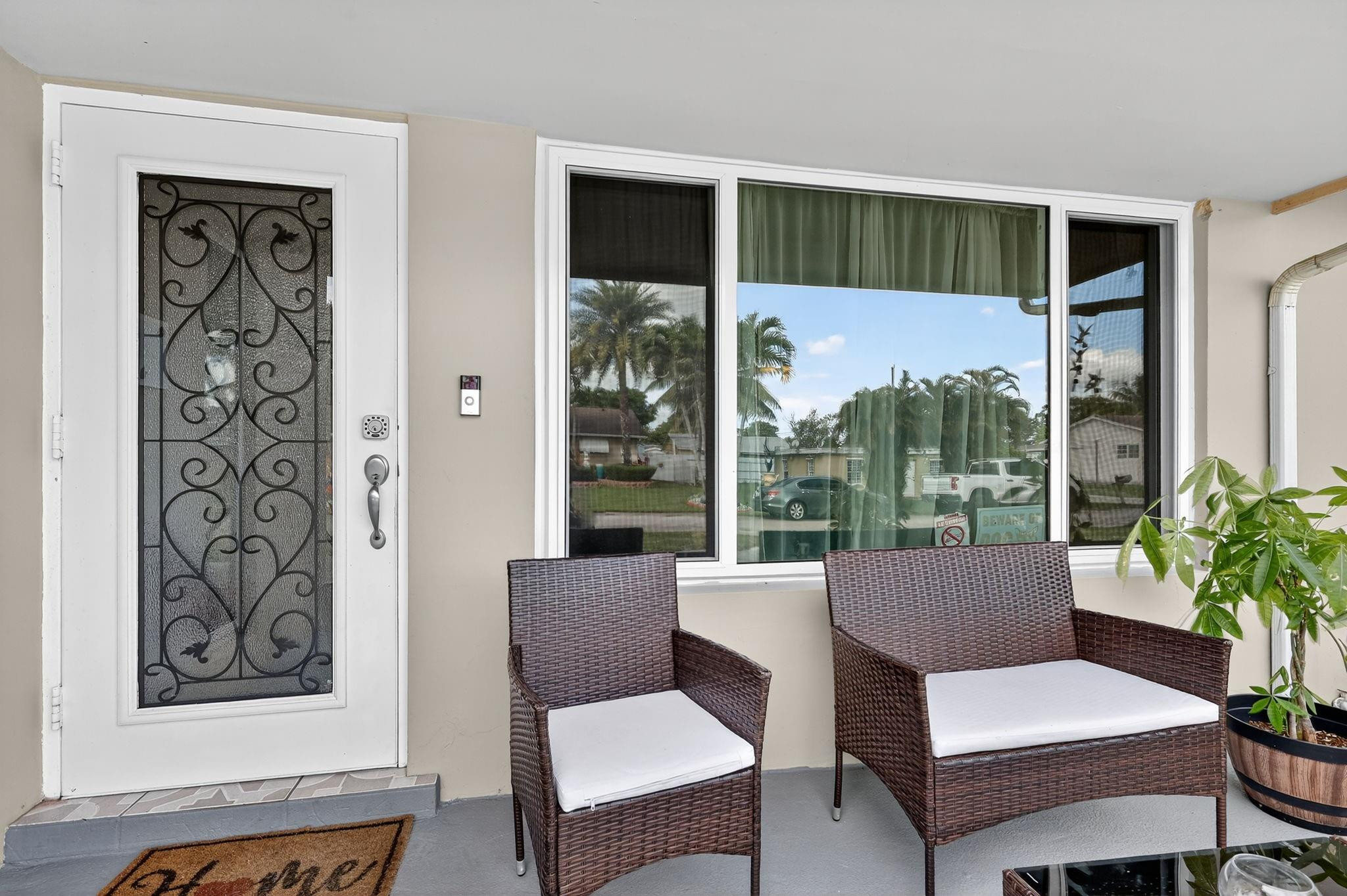 1910 SW 98th Terrace