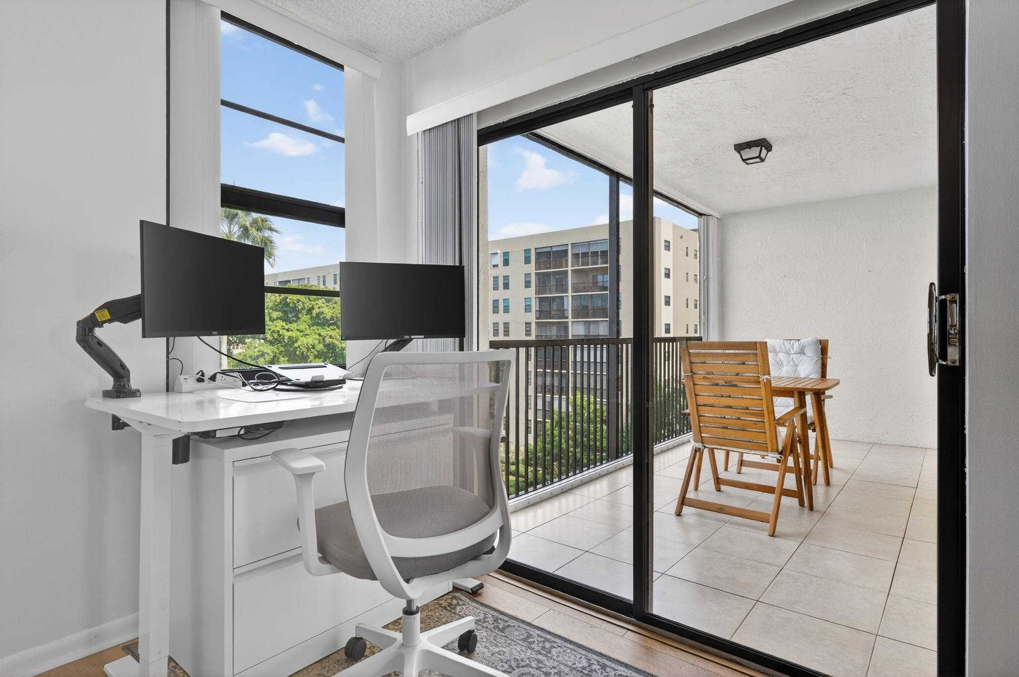 2205 S Cypress Bend Drive 604