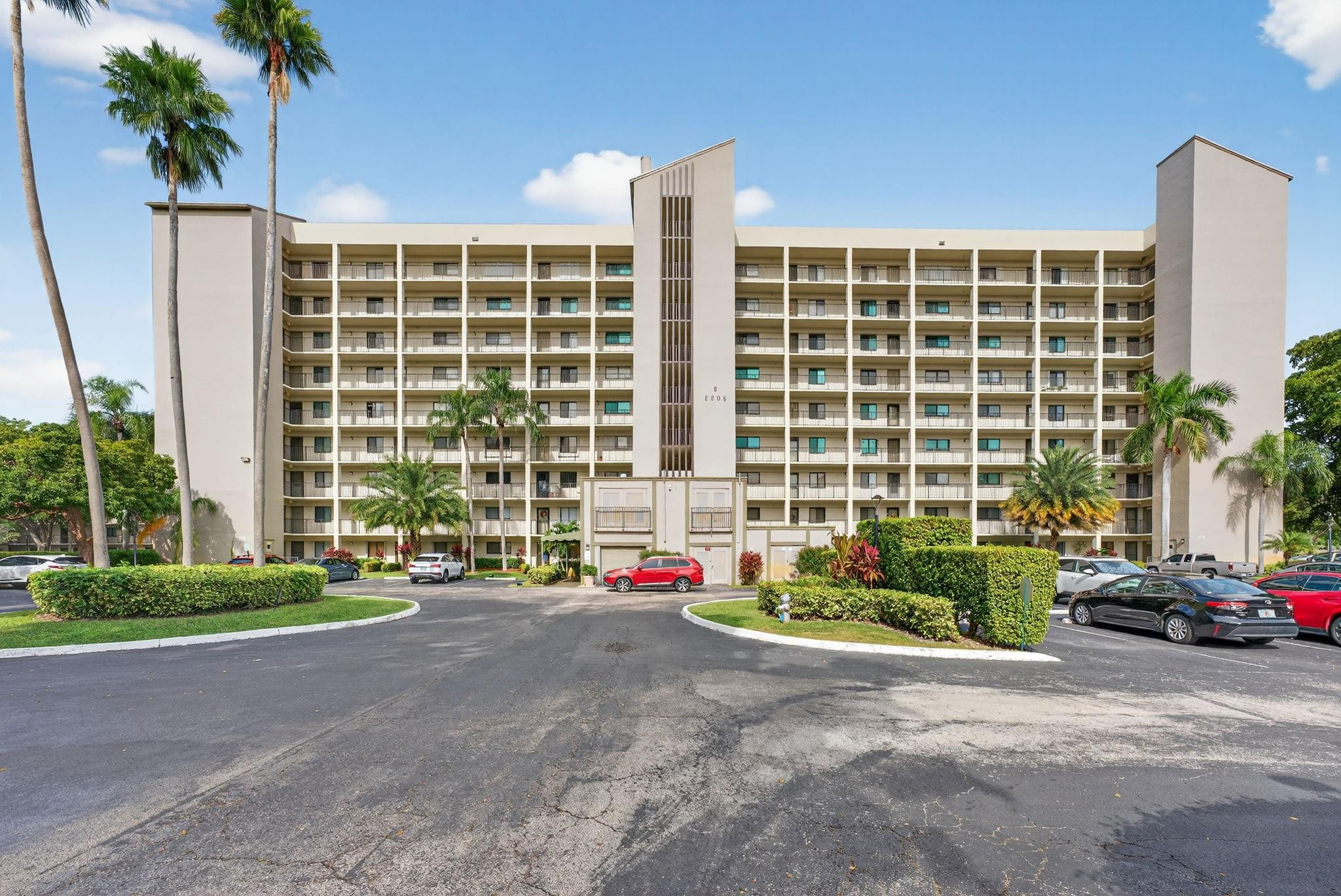 2205 S Cypress Bend Drive 604