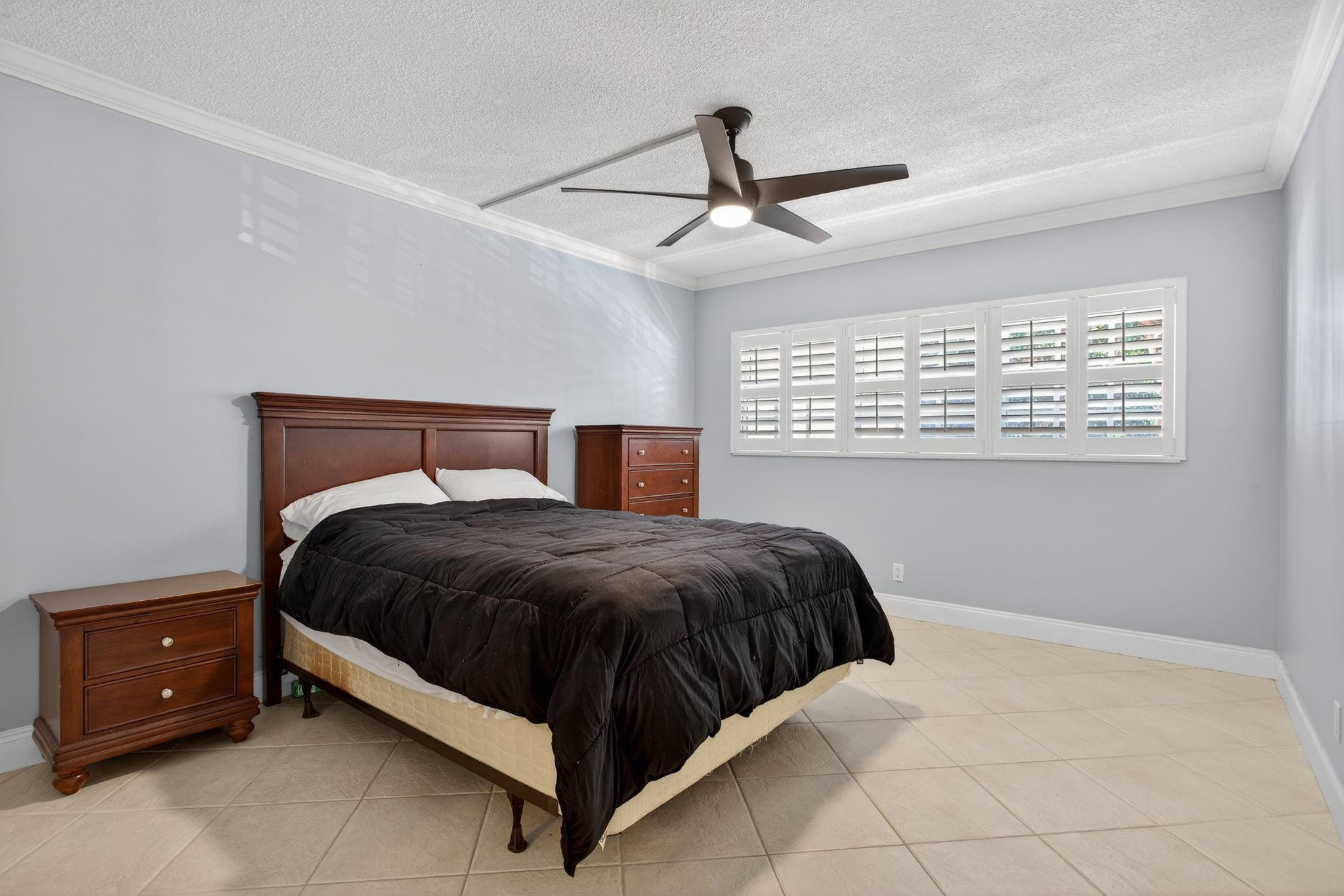 2801 N Palm Aire Drive 203