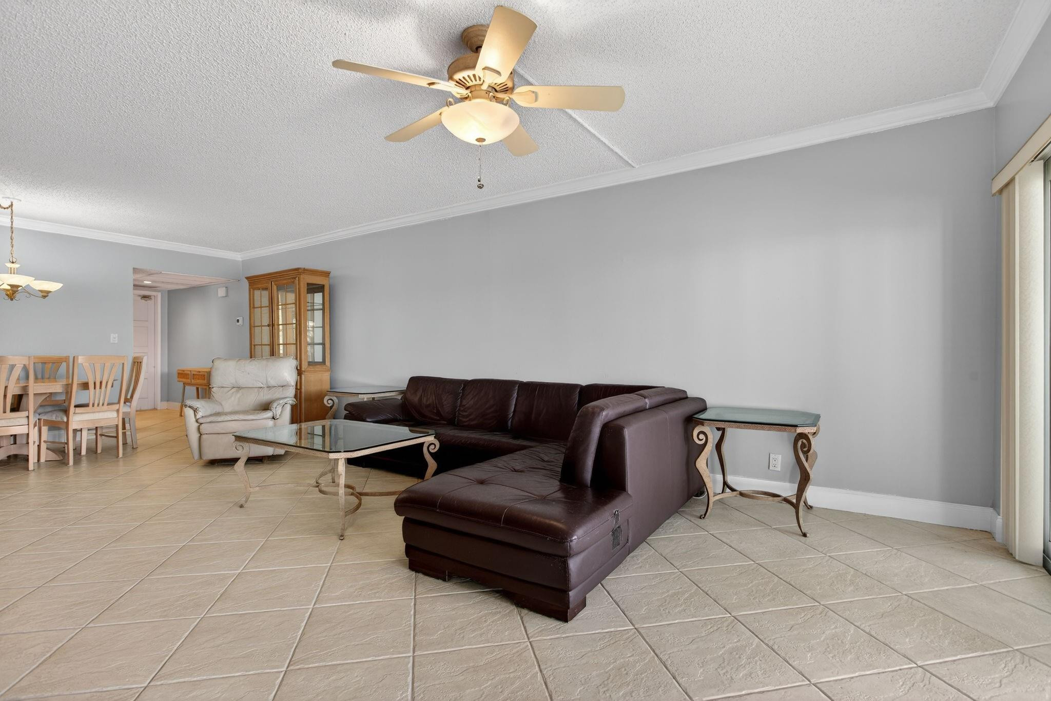 2801 N Palm Aire Drive 203