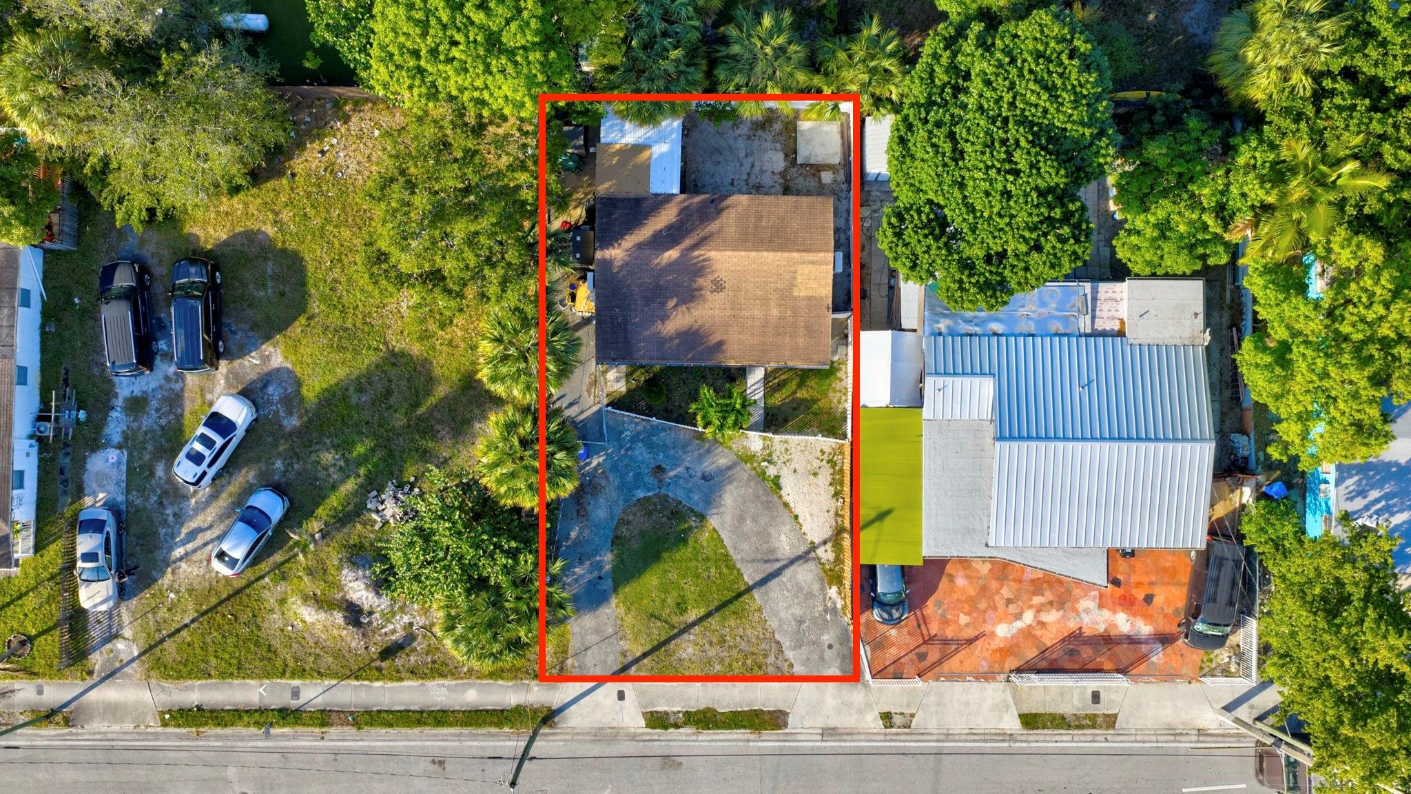 1705 Davie Boulevard