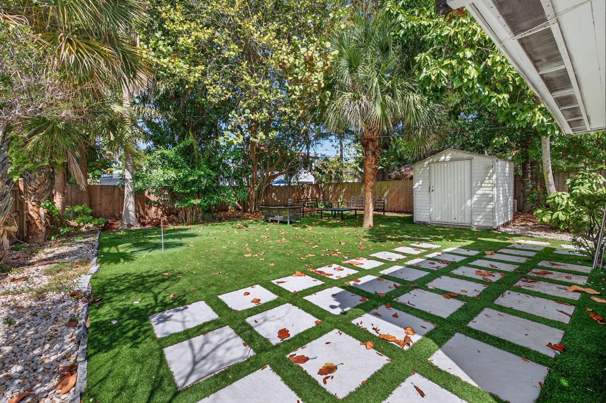 517 SW 14th Street