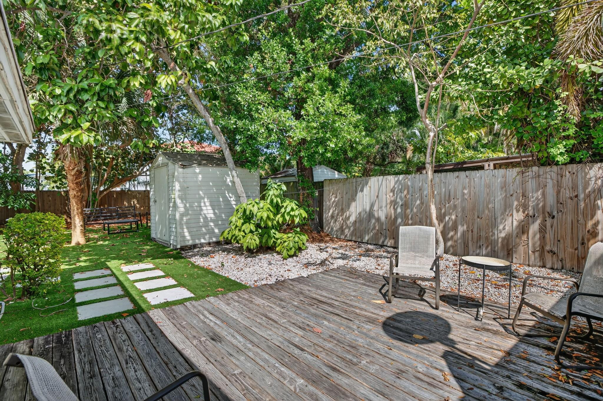 517 SW 14th Street