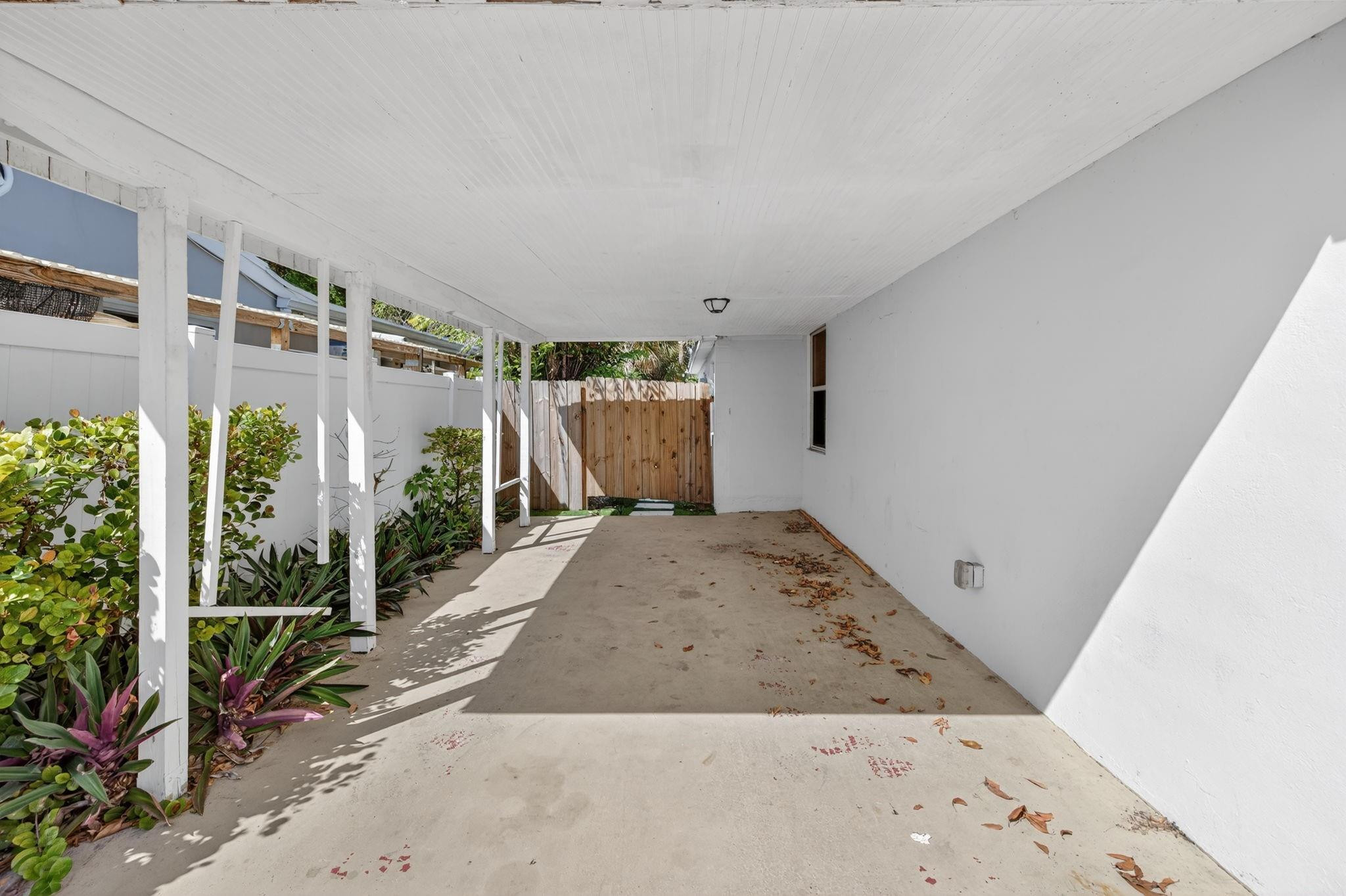 517 SW 14th Street