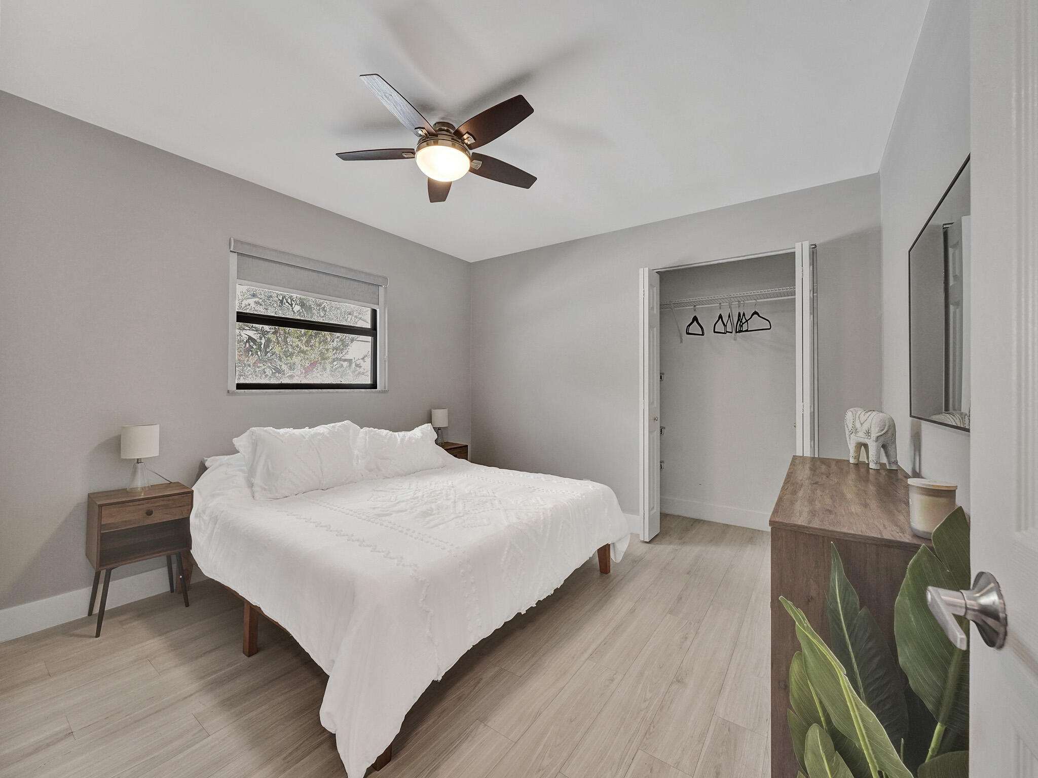 1035 NW 5th Avenue