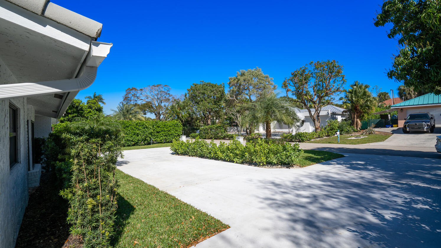 1035 NW 5th Avenue