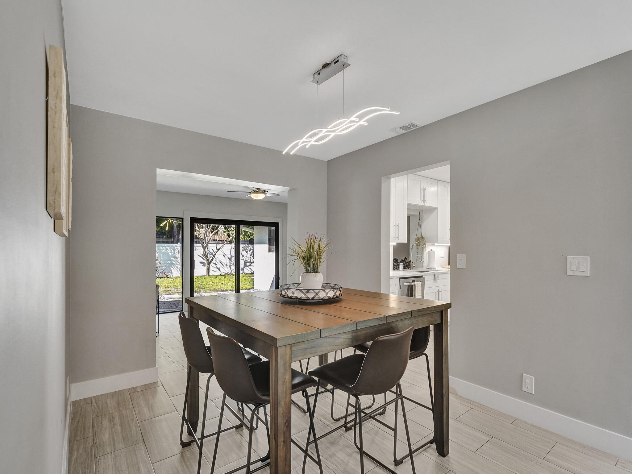 1035 NW 5th Avenue