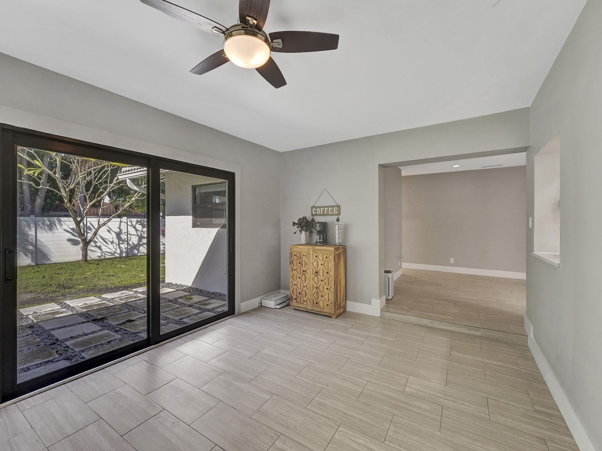1035 NW 5th Avenue