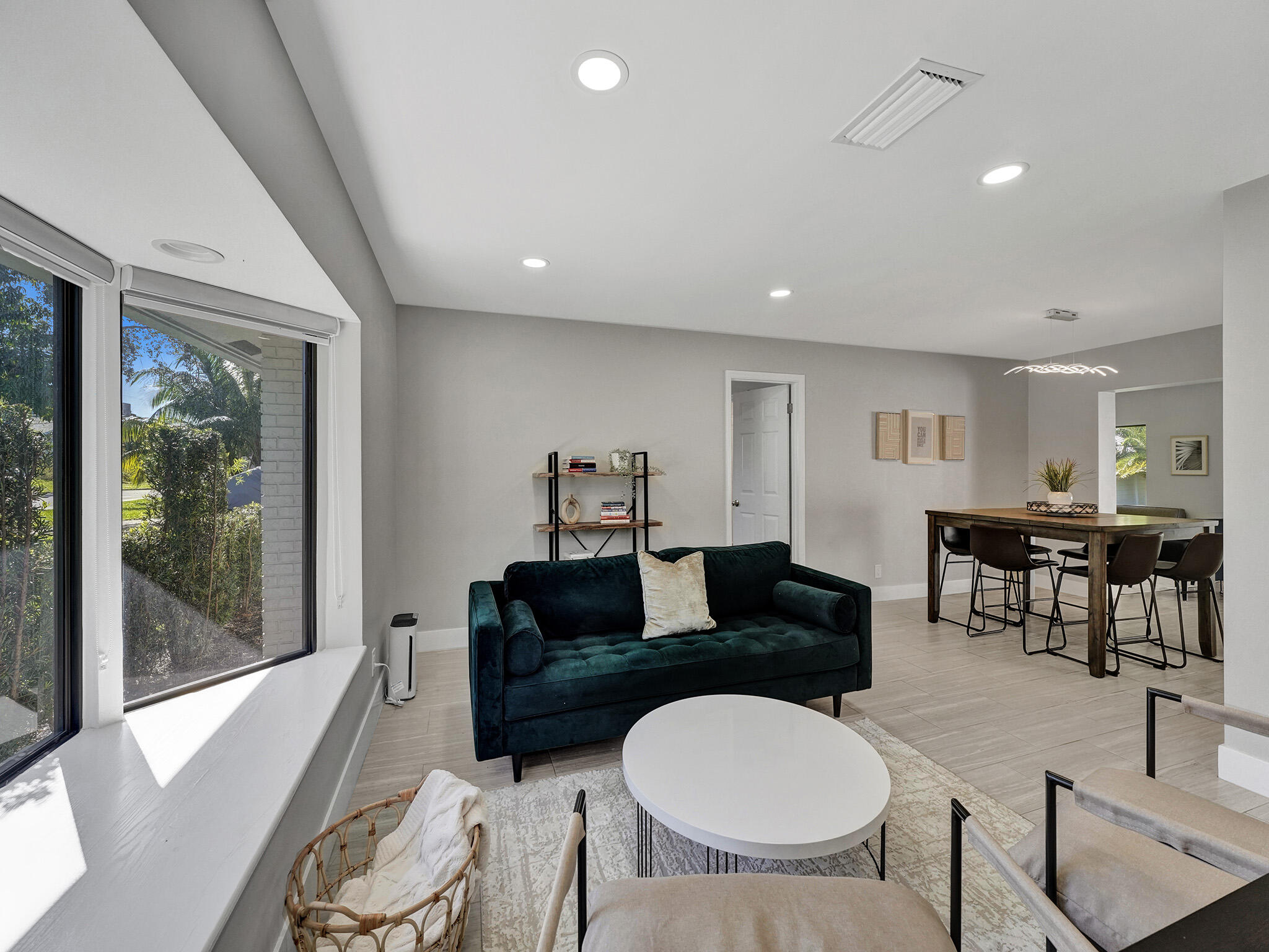 1035 NW 5th Avenue