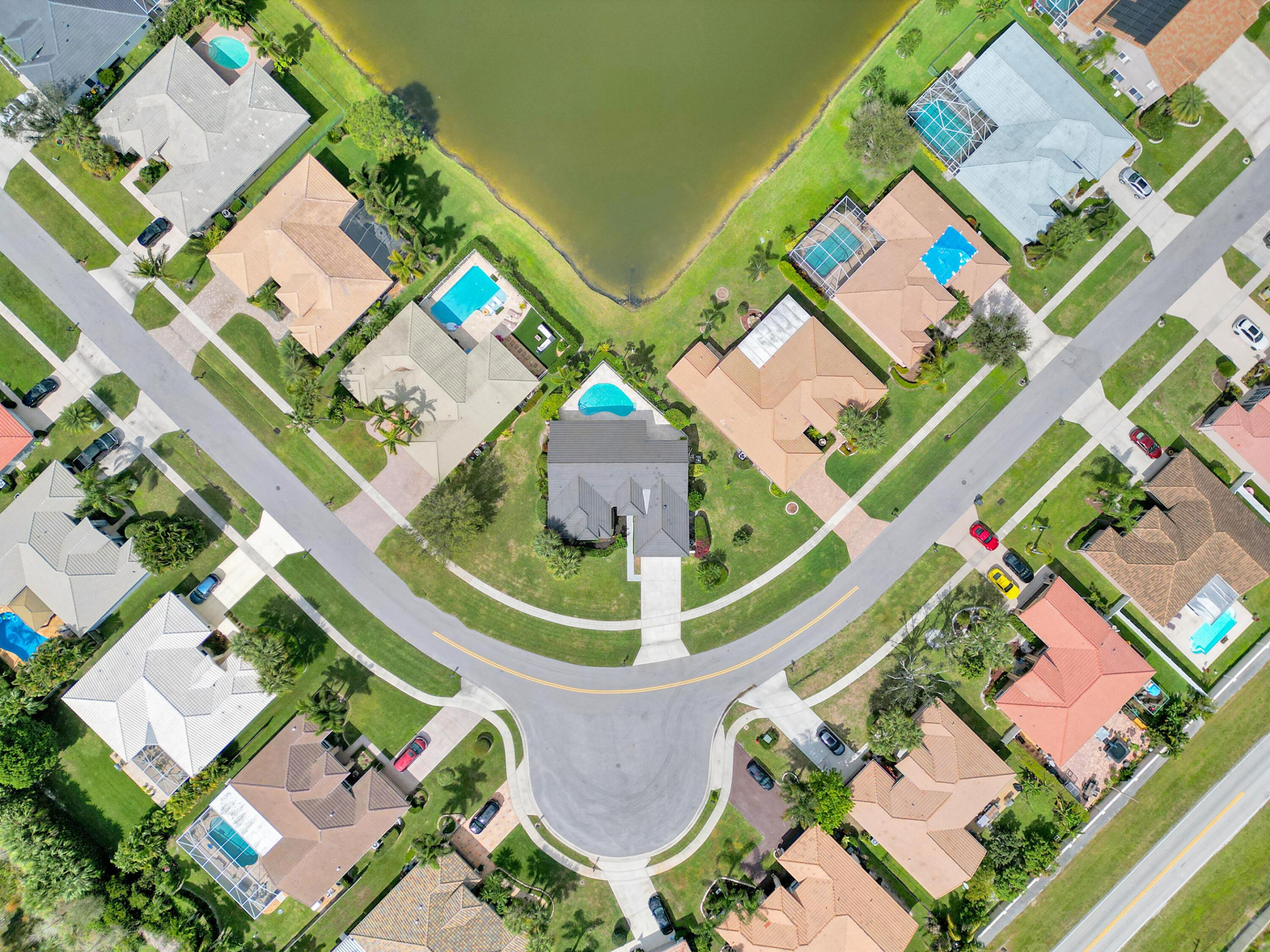 3833 Cypress Lake Drive