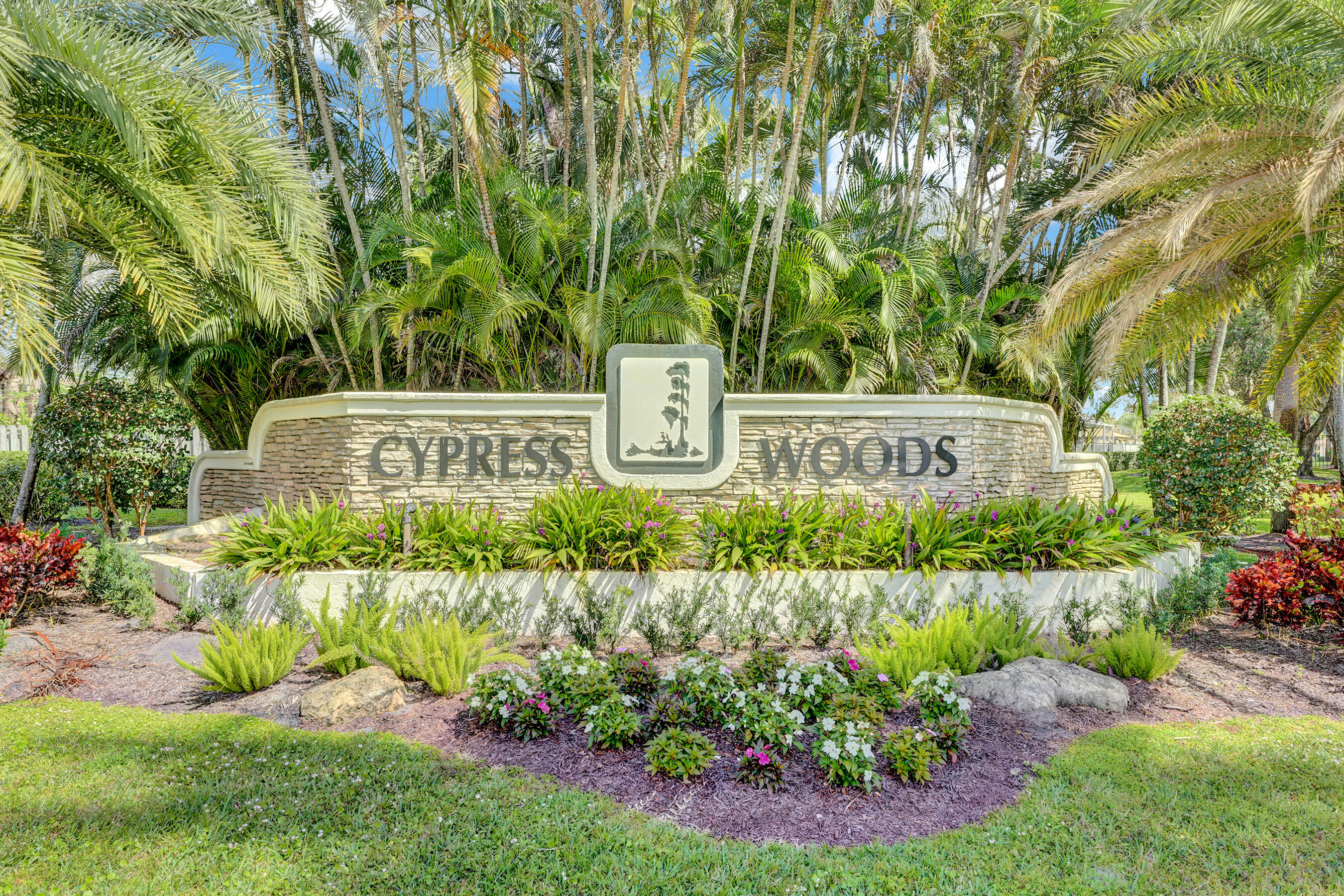 3833 Cypress Lake Drive