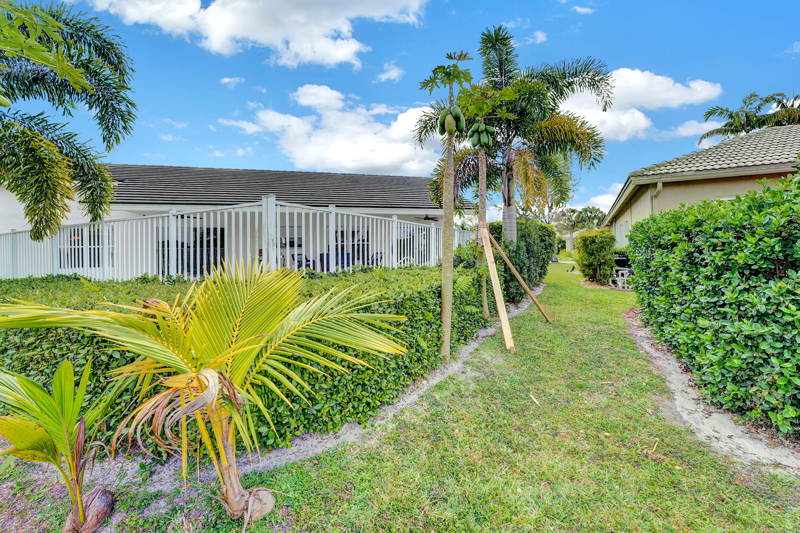 3833 Cypress Lake Drive