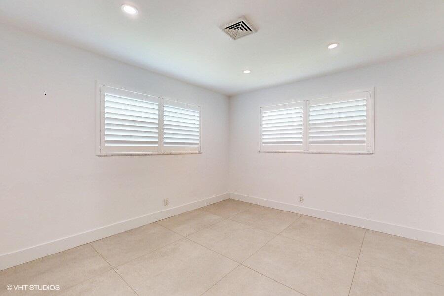 200 SW 6th Avenue