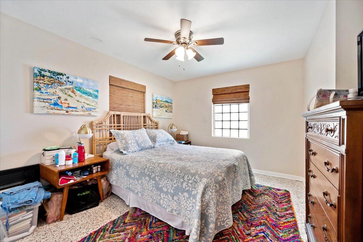 200 E 28th Street