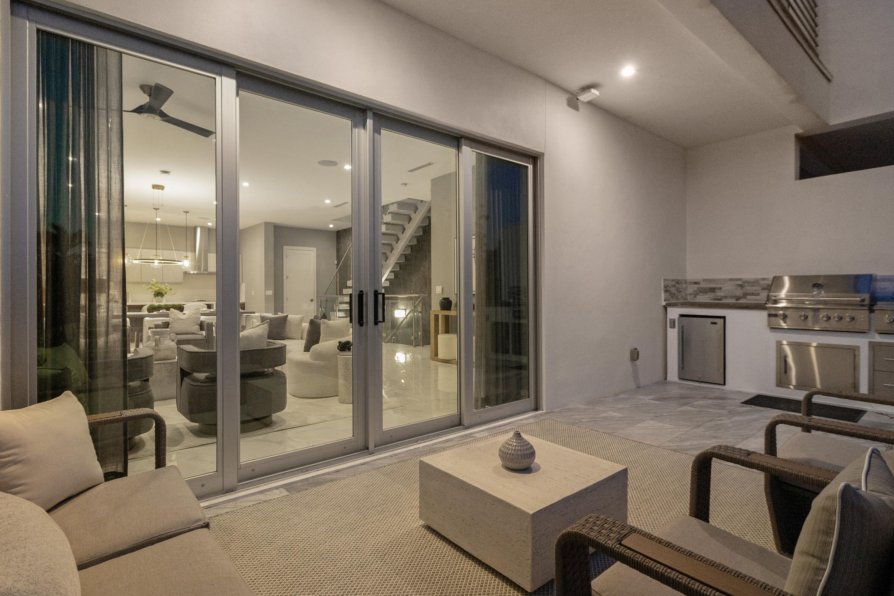 15 SE 11th Avenue