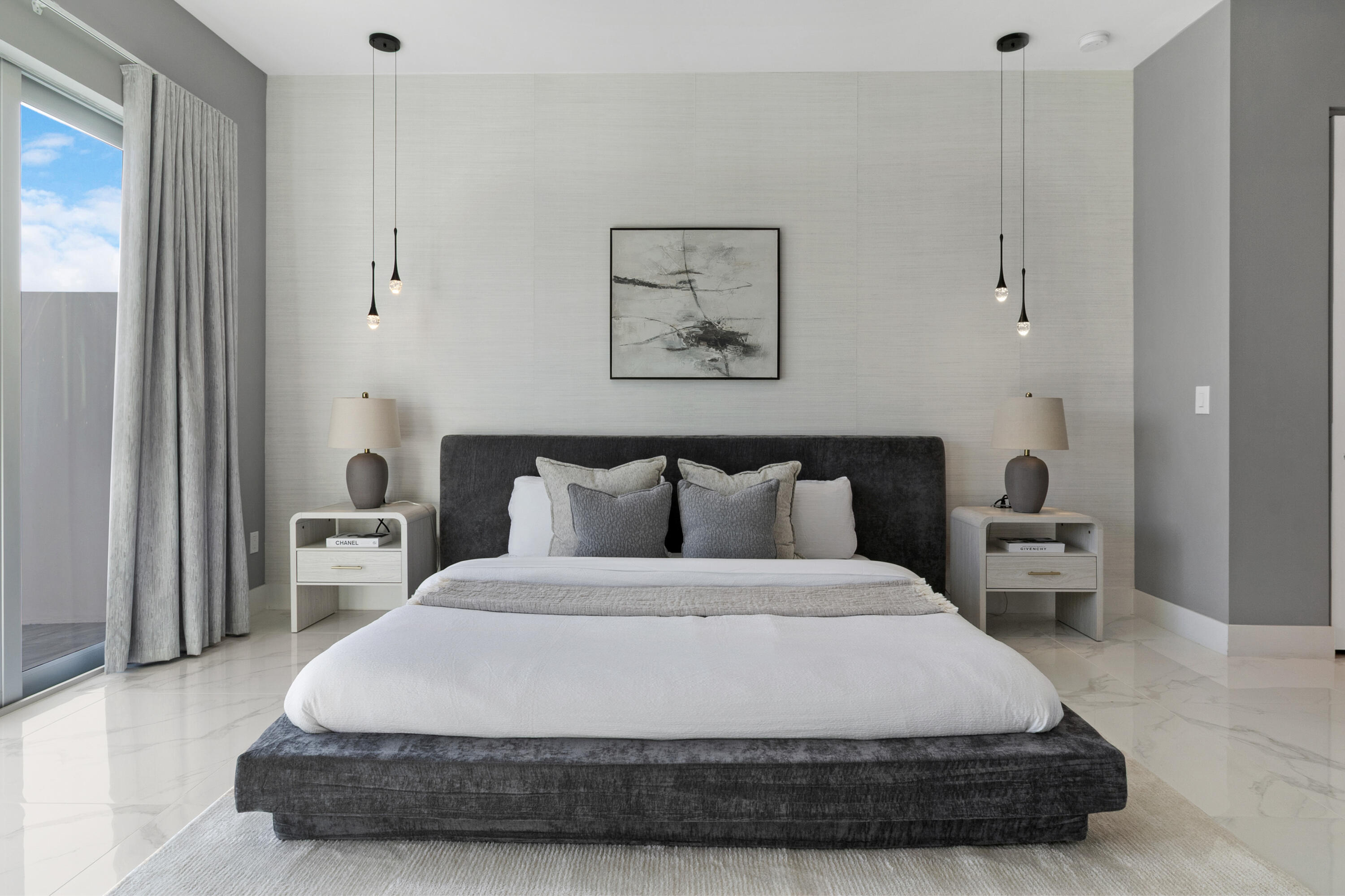 15 SE 11th Avenue