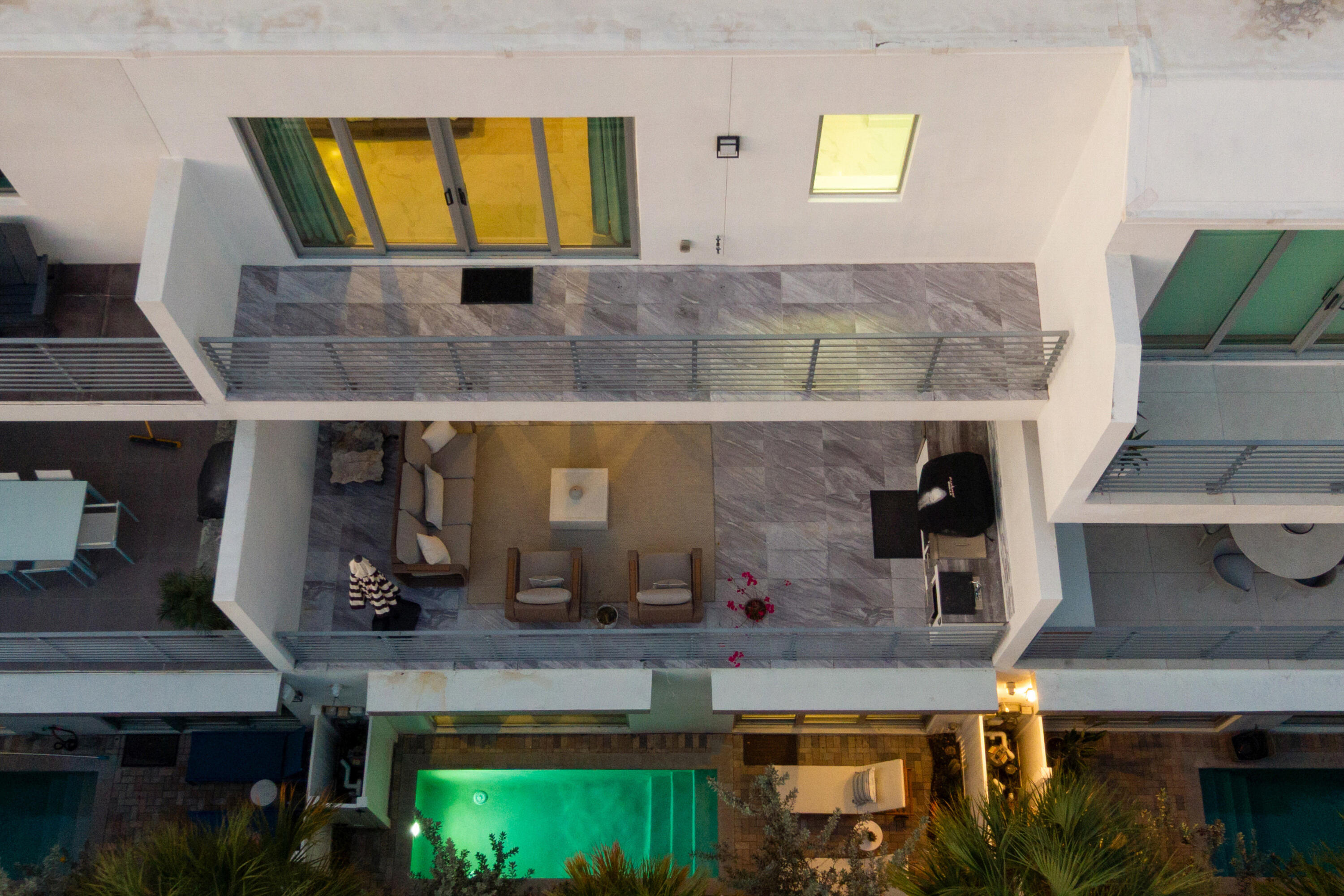 15 SE 11th Avenue