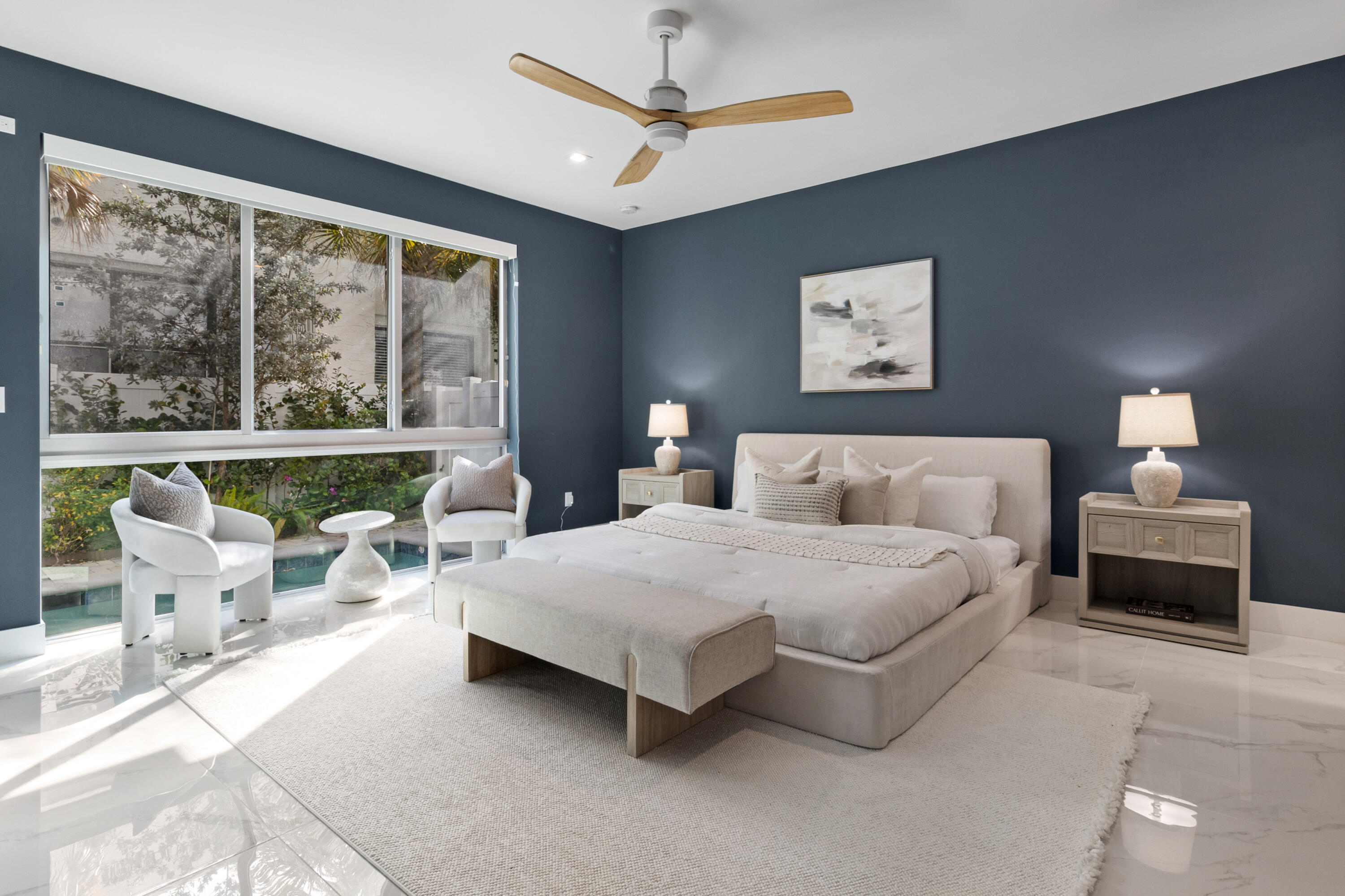15 SE 11th Avenue
