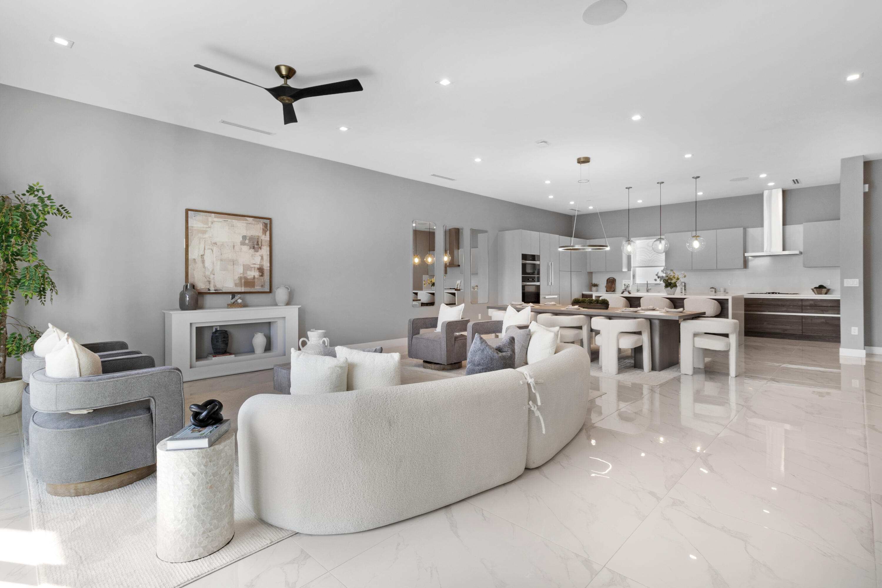 15 SE 11th Avenue