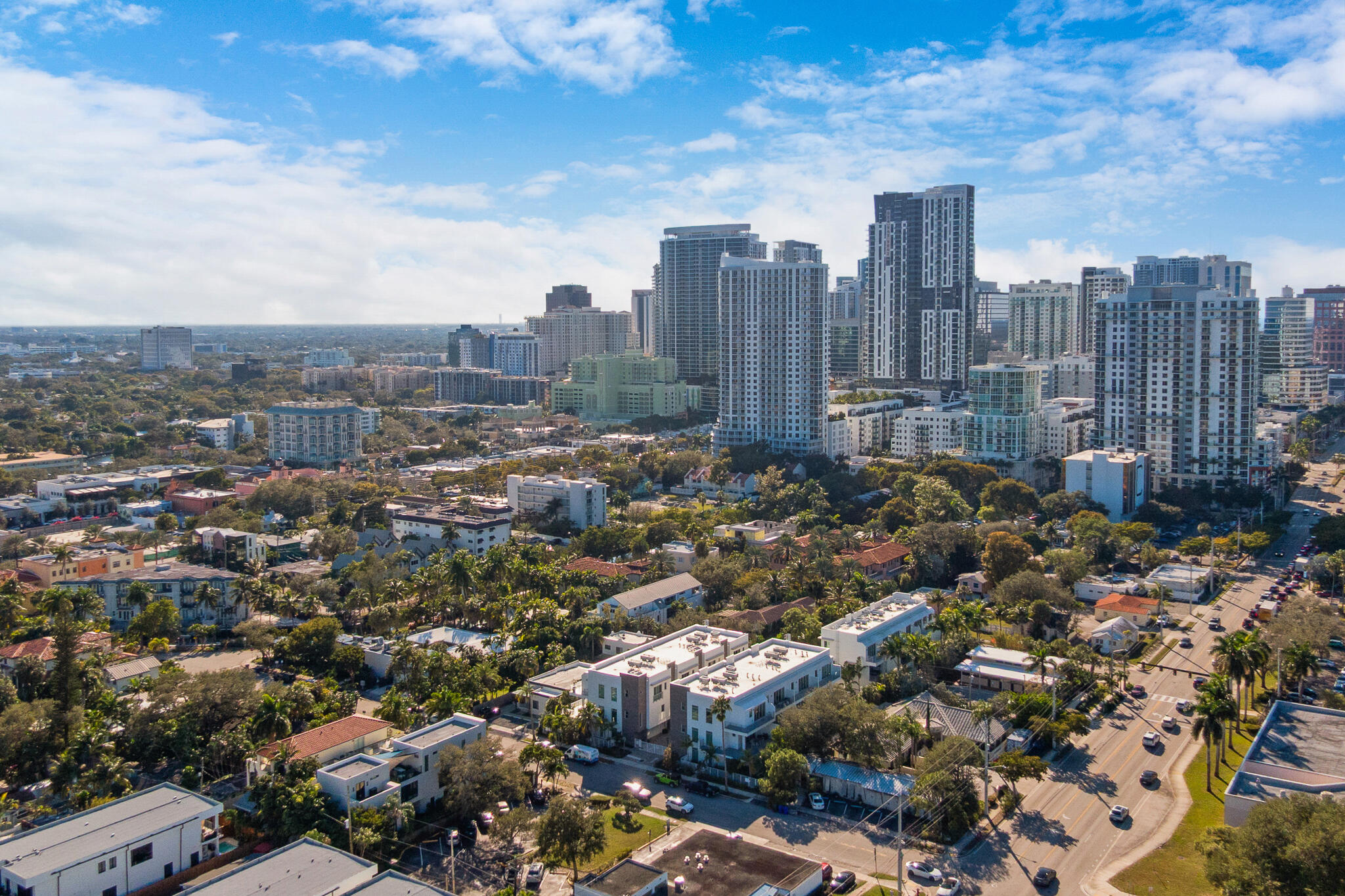 15 SE 11th Avenue