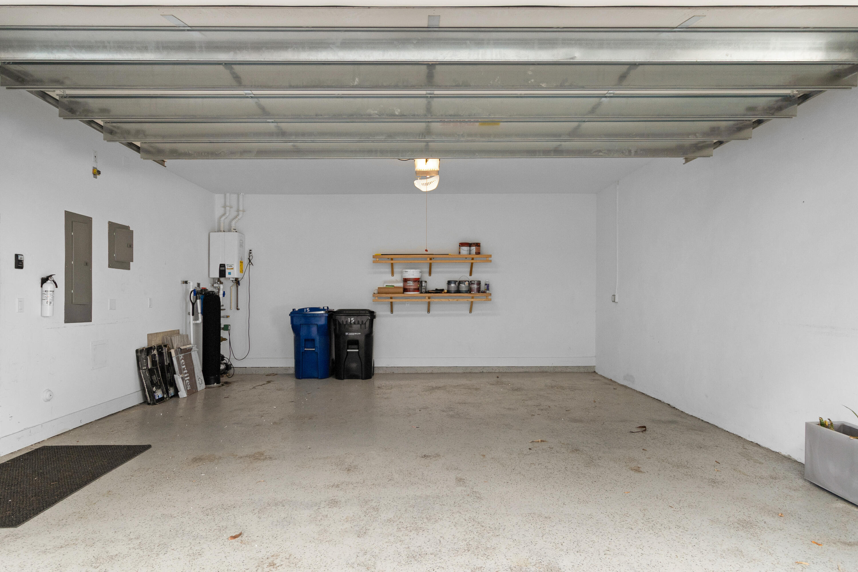 15 SE 11th Avenue