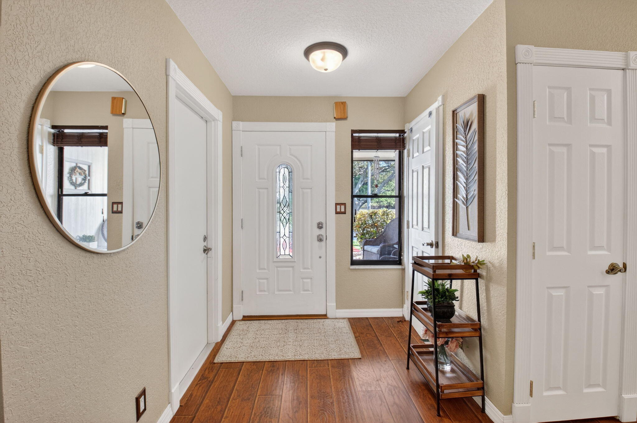 41 Mayfair Lane
