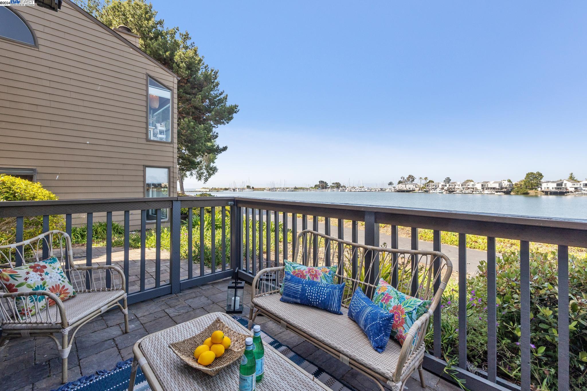 1321 Crown Dr
