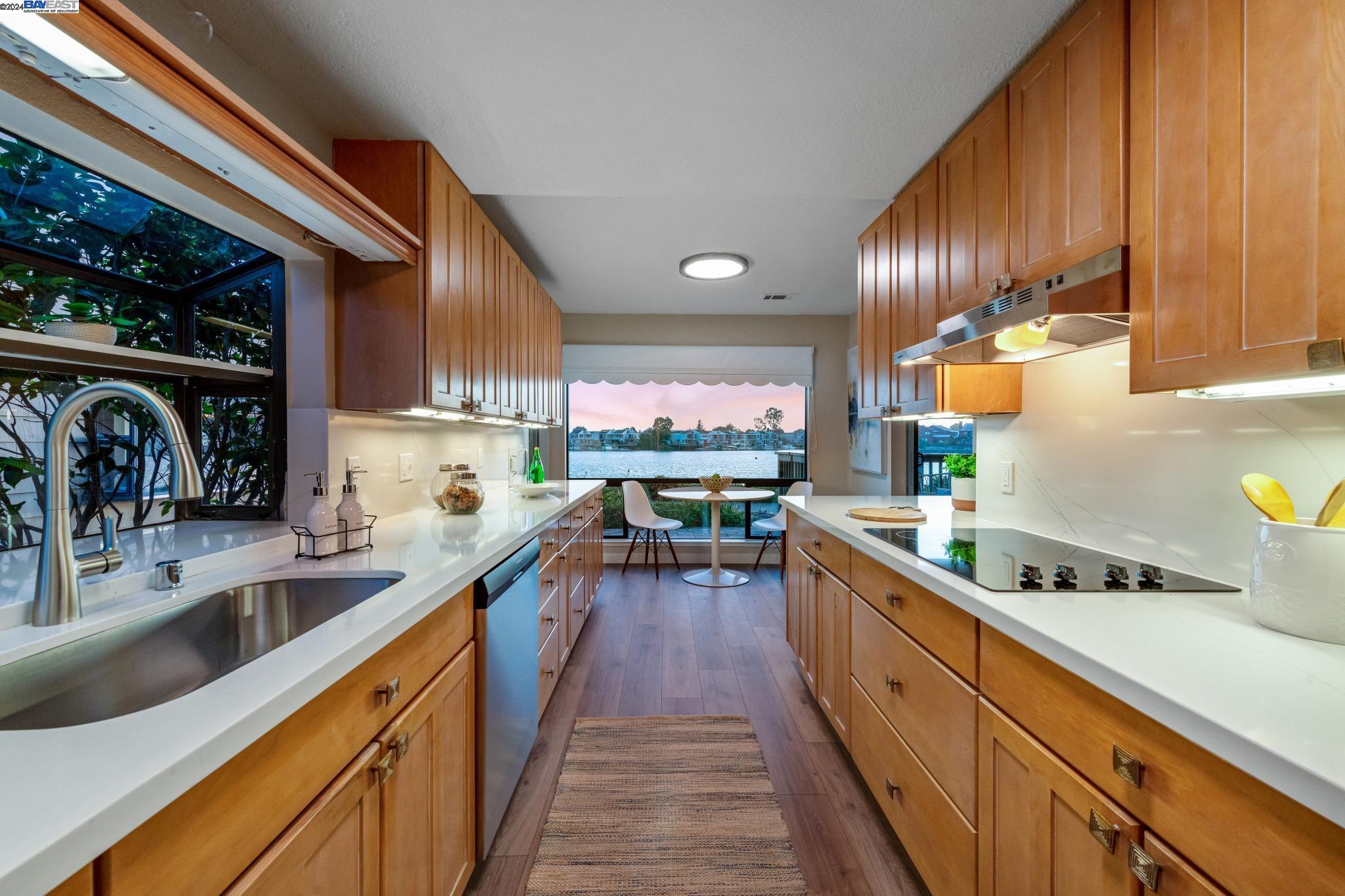 1321 Crown Dr