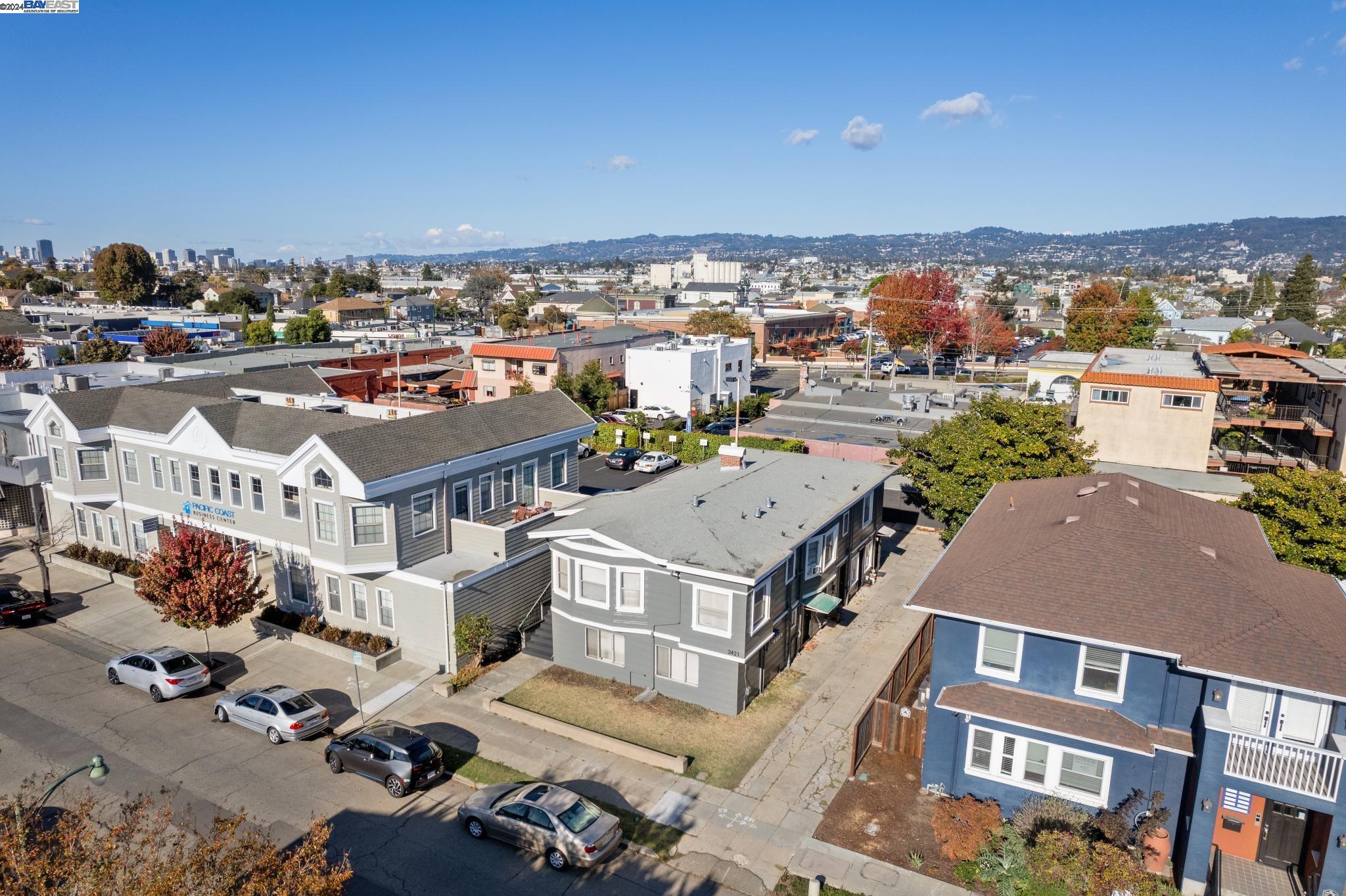2421 Webb Ave