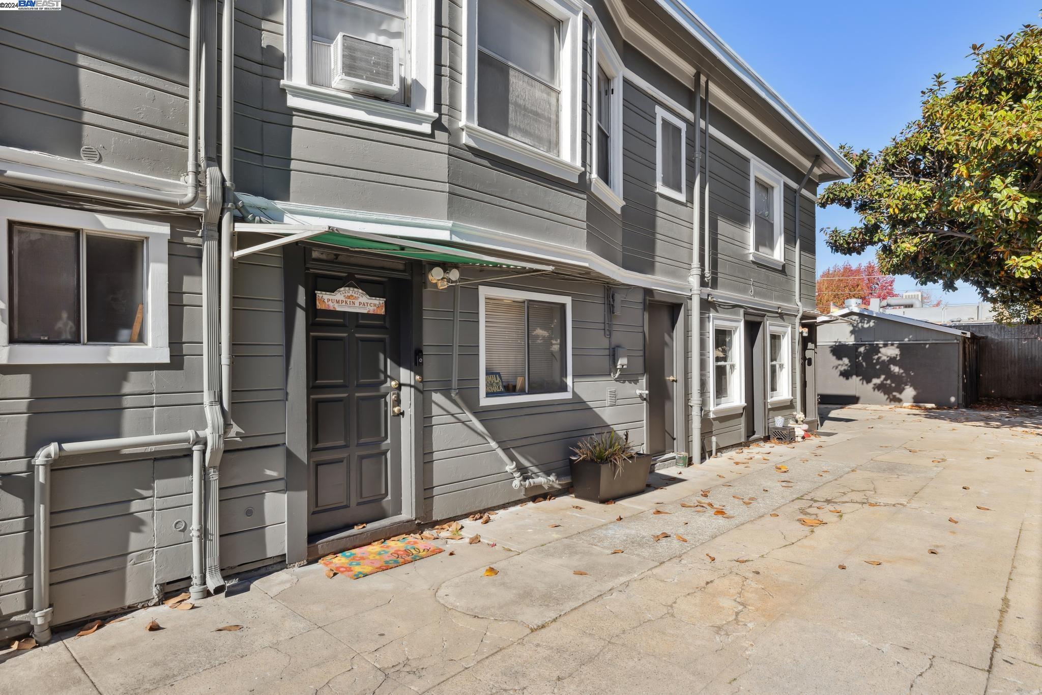 2421 Webb Ave