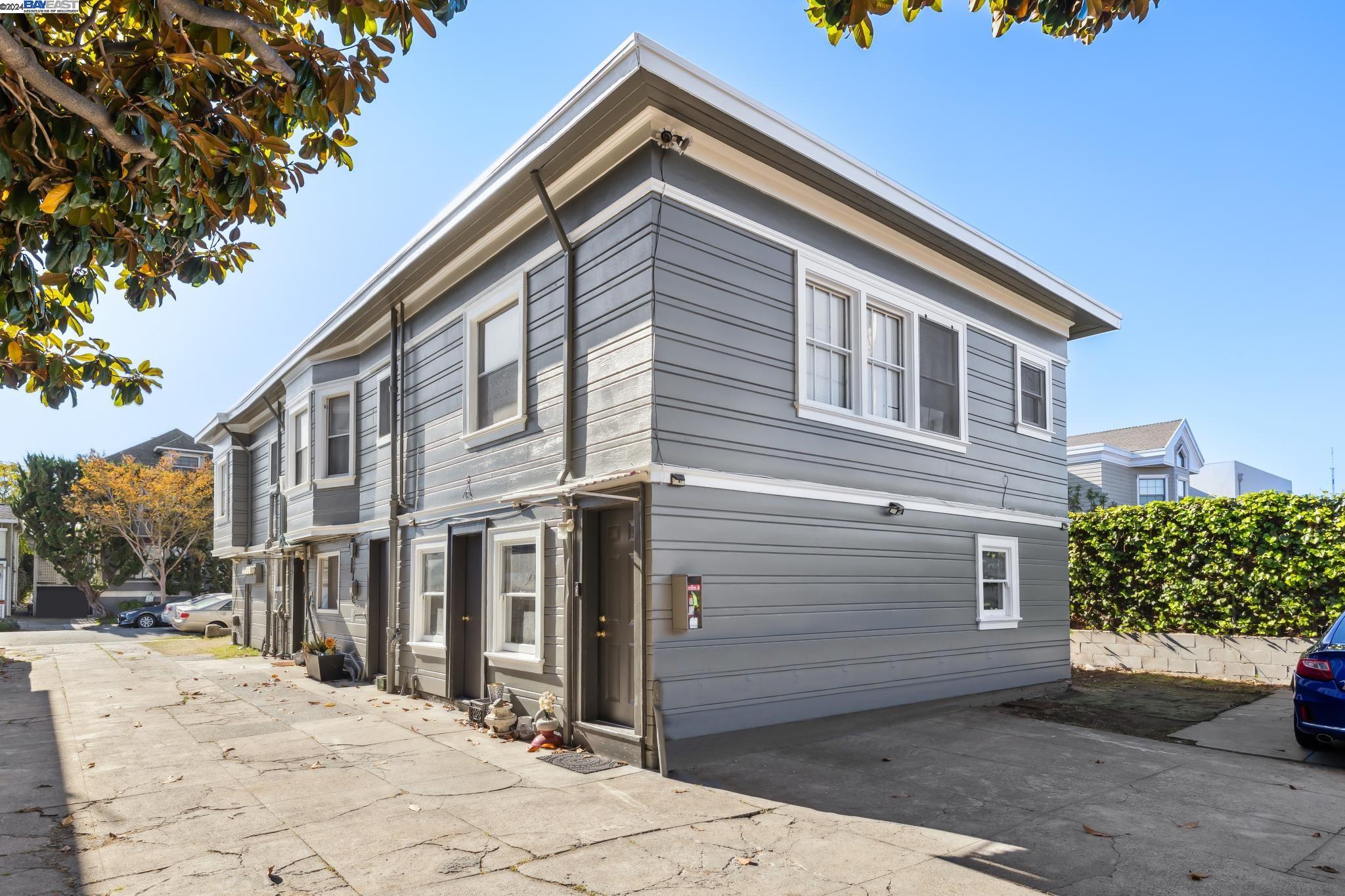 2421 Webb Ave