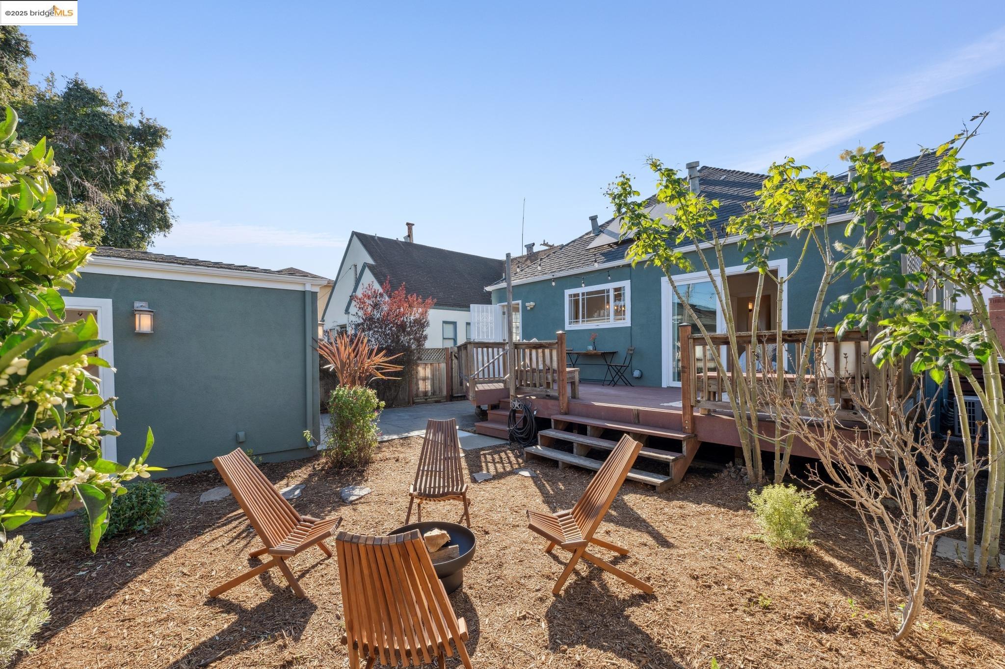932 33rd Street