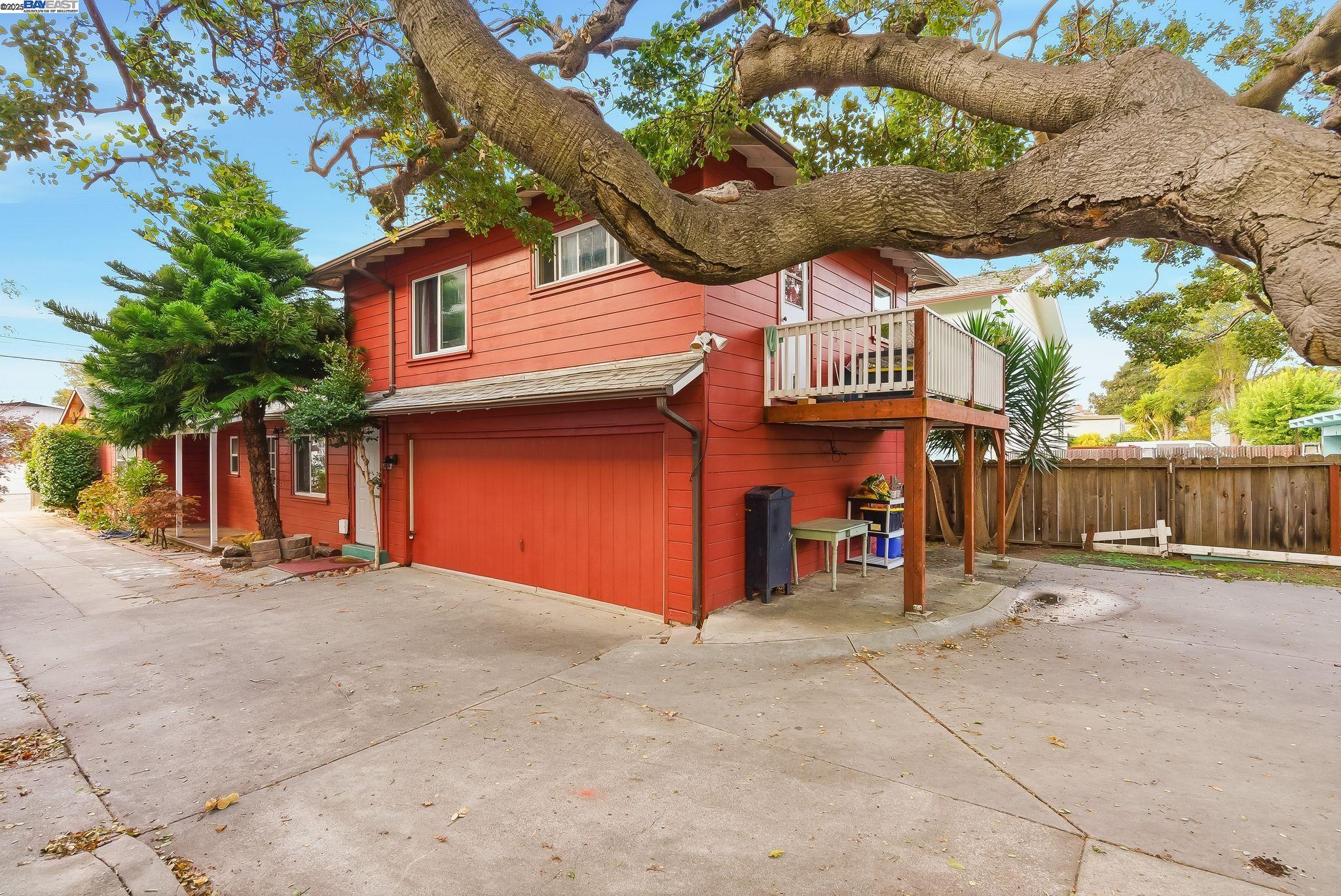 2133 Clinton Ave