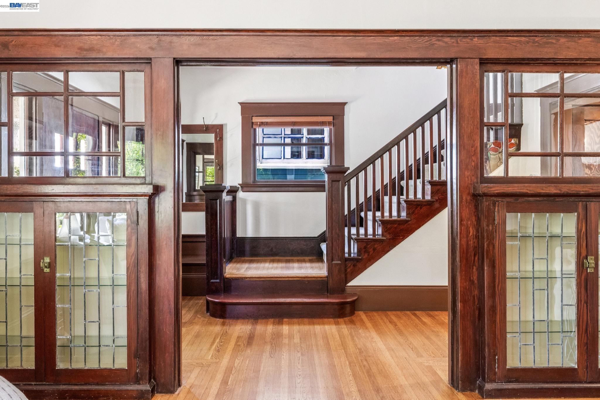 1222 Versailles Ave