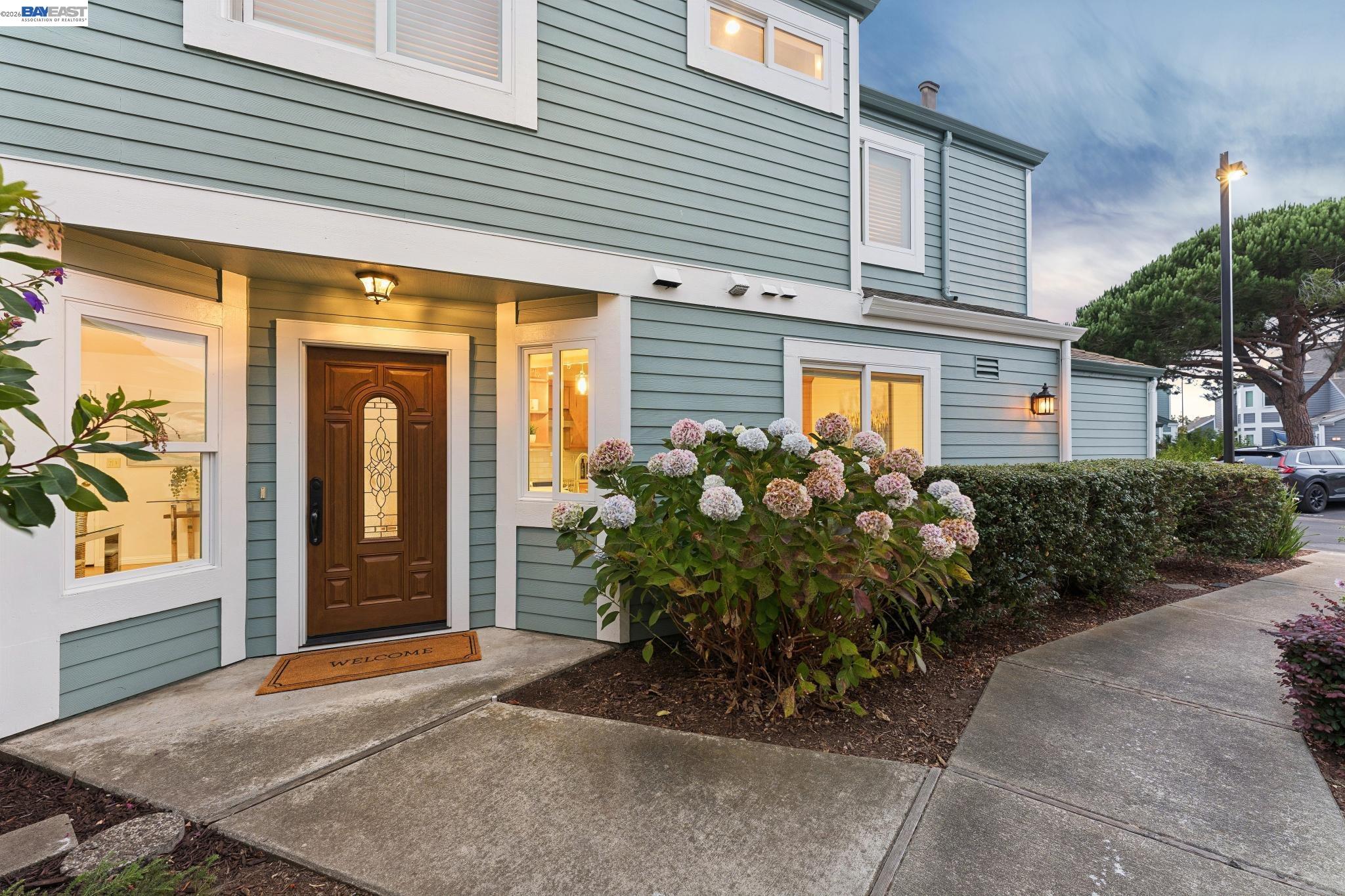 37 Oak Park Dr