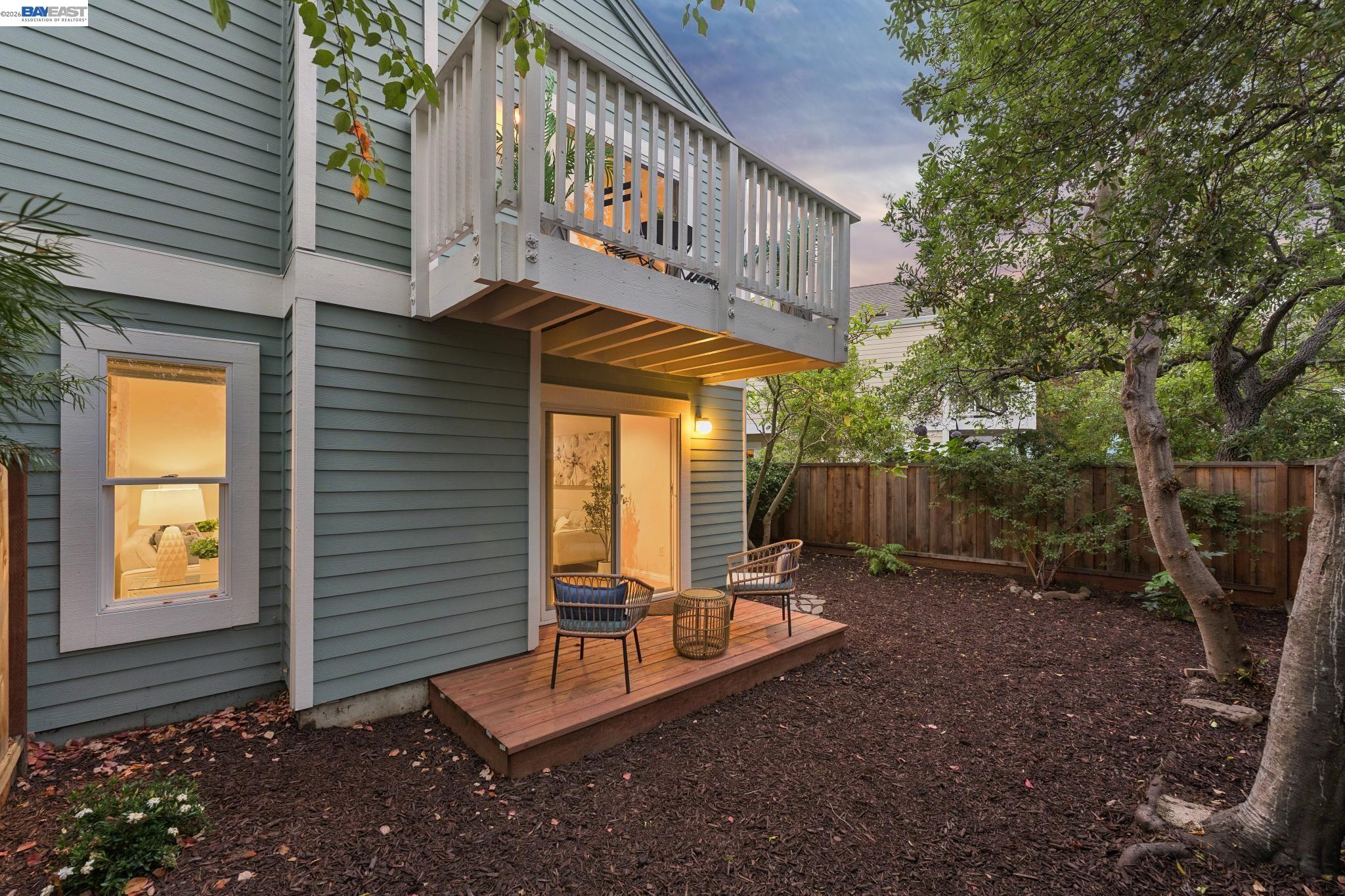 37 Oak Park Dr