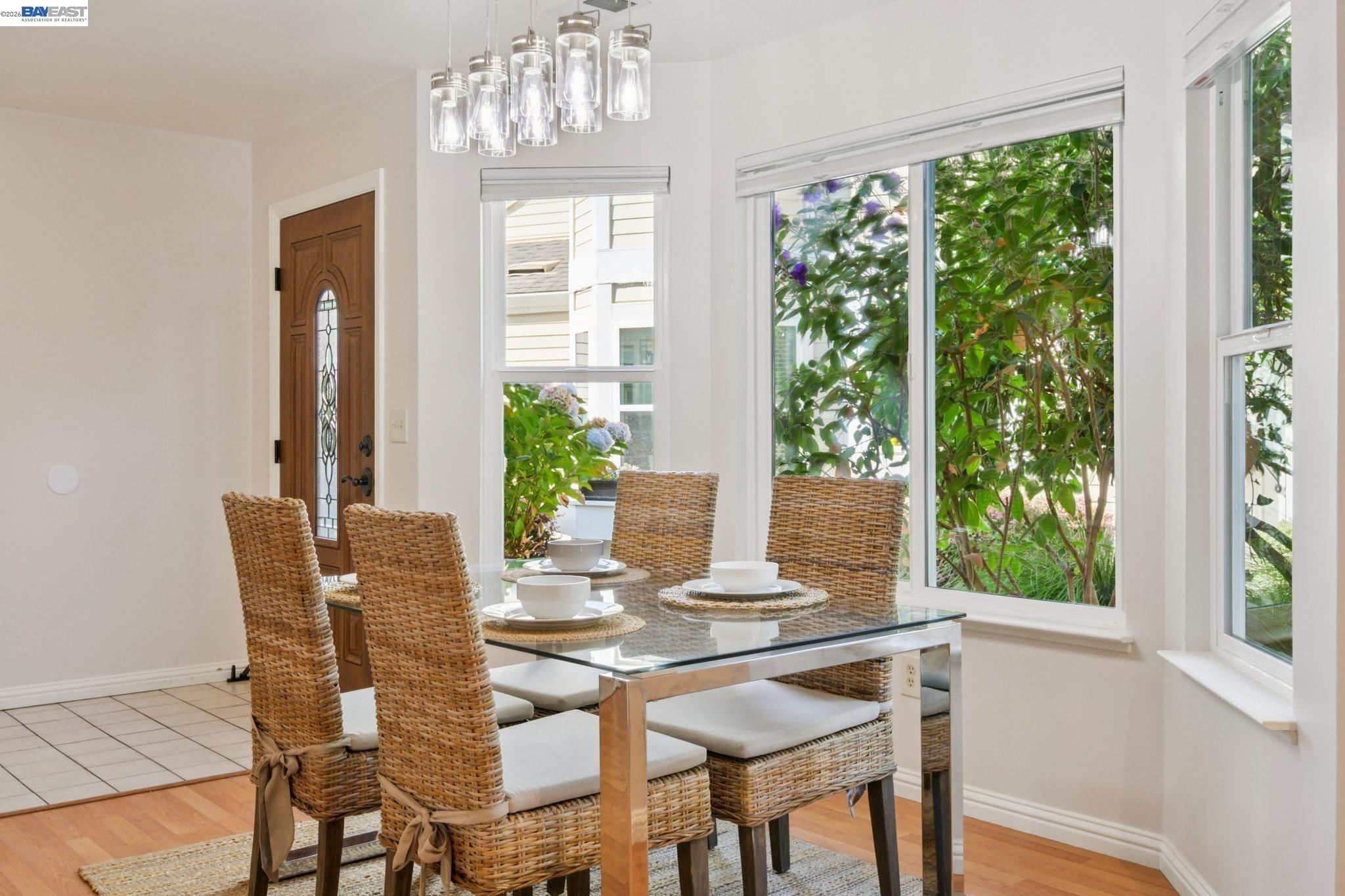 37 Oak Park Dr