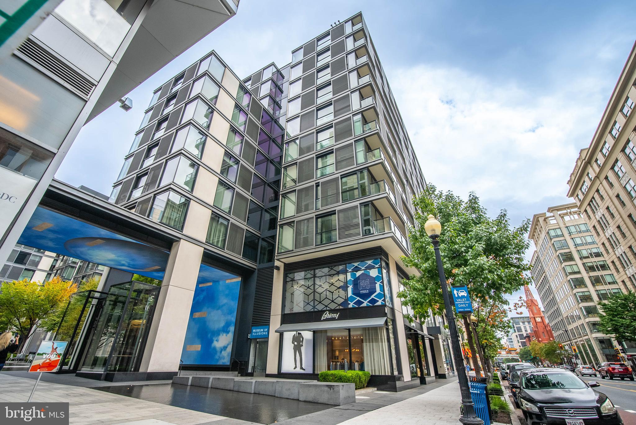 925 H STREET NW Unit: 907