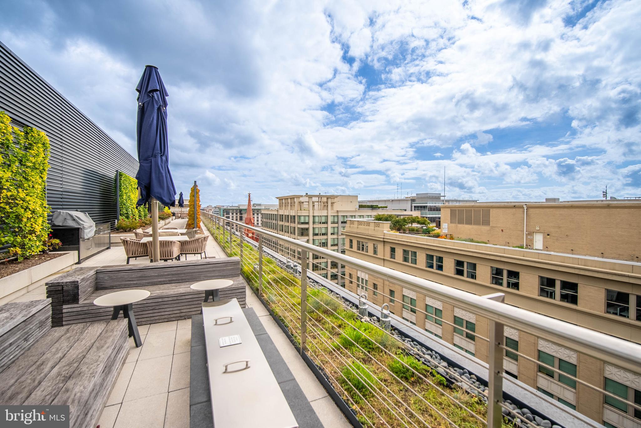 925 H STREET NW Unit: 907