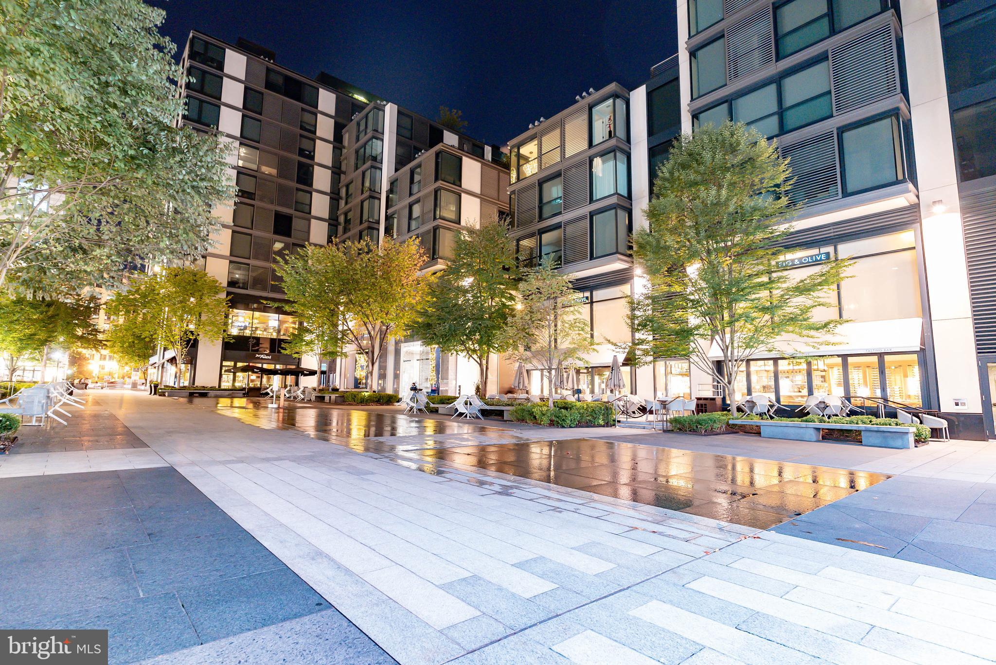 925 H STREET NW Unit: 907