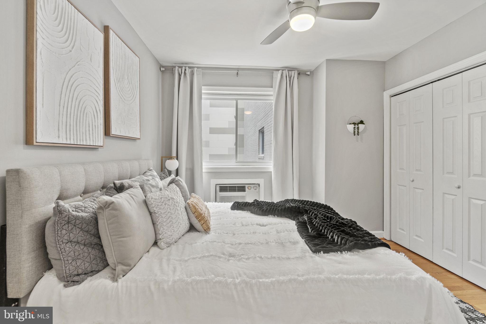 1420 Clifton St NW #203